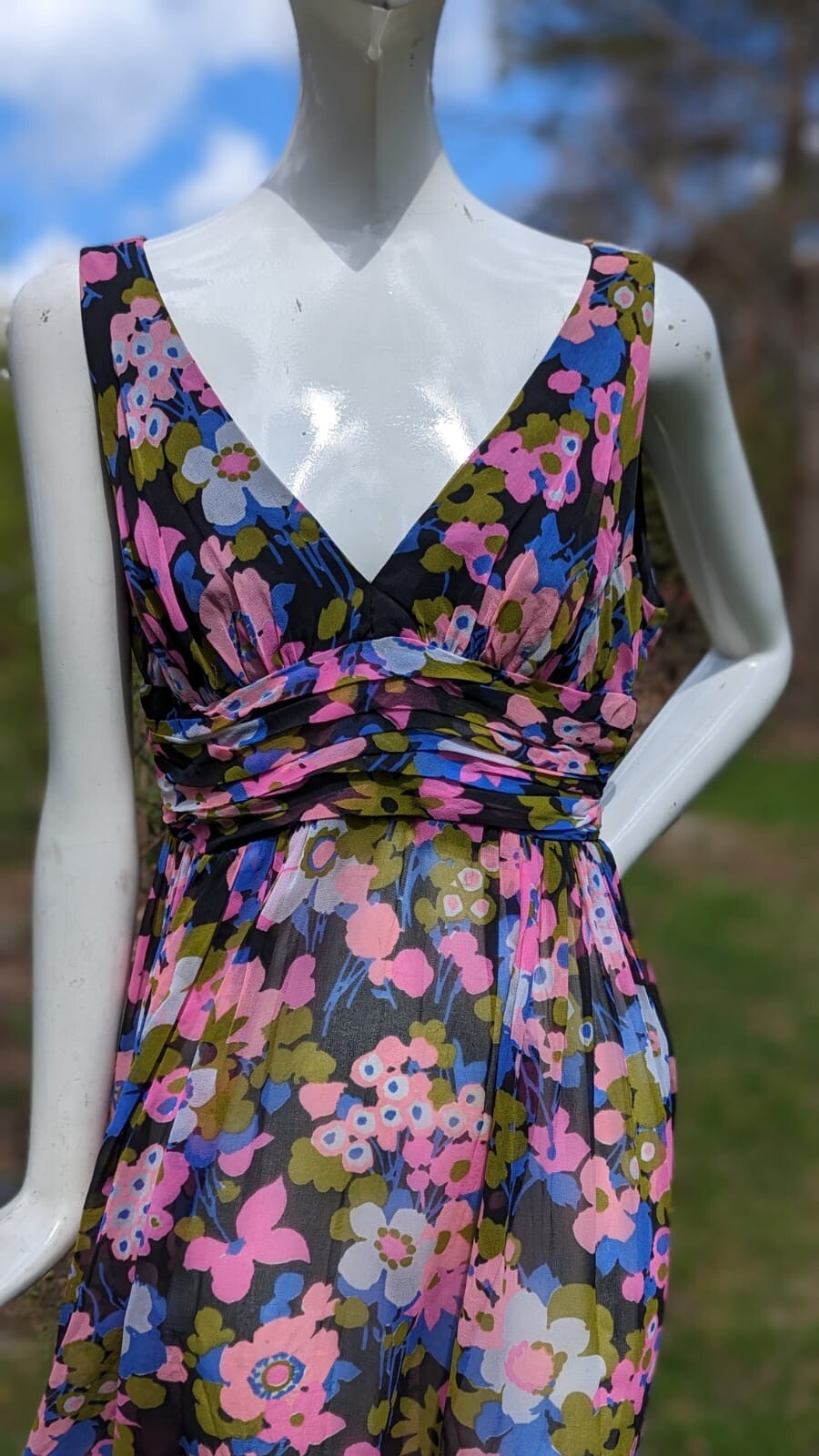 VINTAGE 1970’S FLORAL POLY CHIFFON LONG DRESS W BELTED WAIST