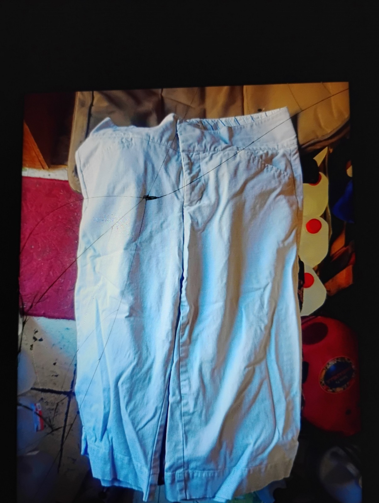 A Nice Women’s Pair Of Tan Dockers Size 8 Capris Pants