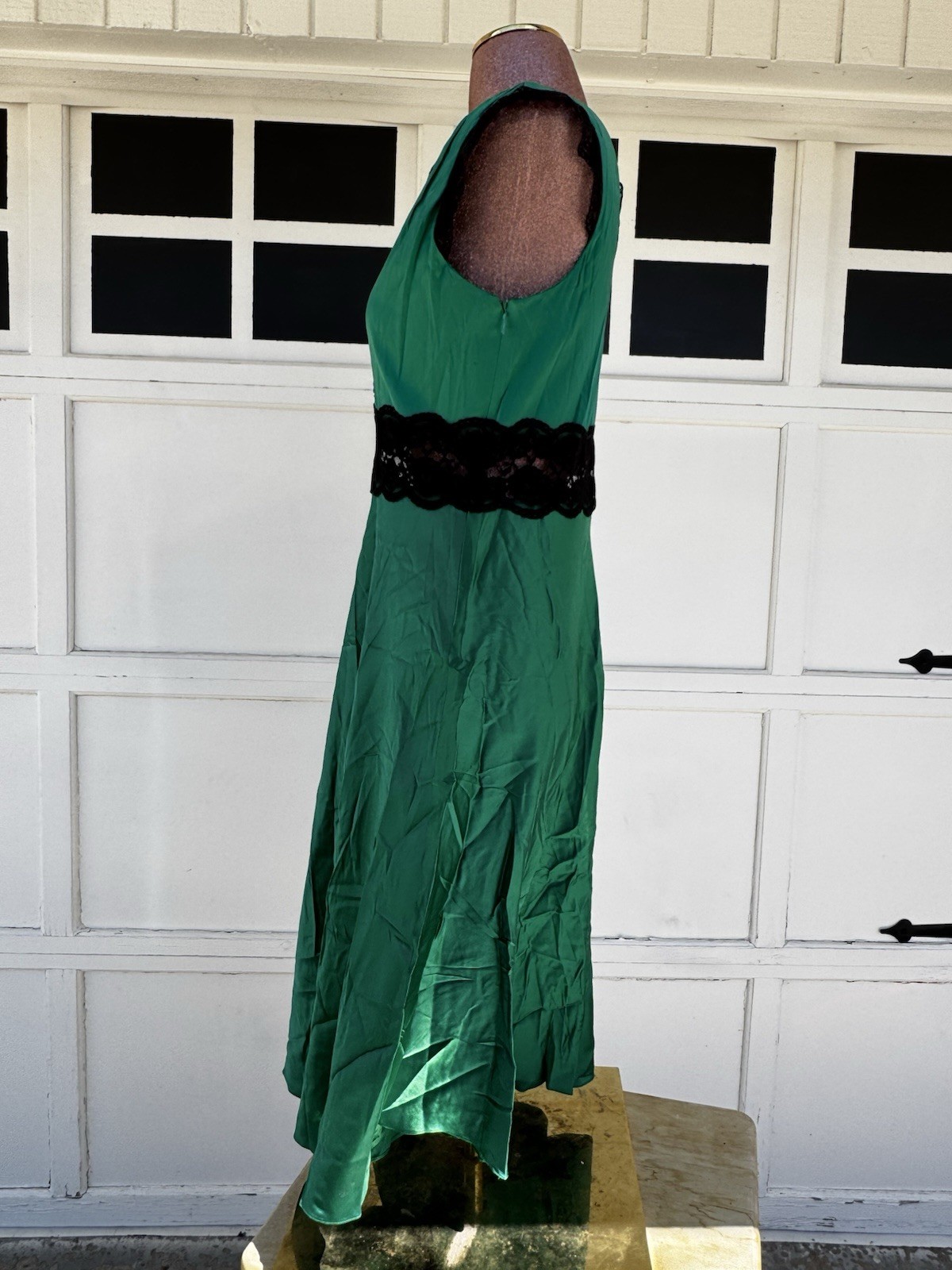 VTG Searle Silk Cap Sleeve Slip Dress V Neck Lace Emerald Green Black 90s Y2K