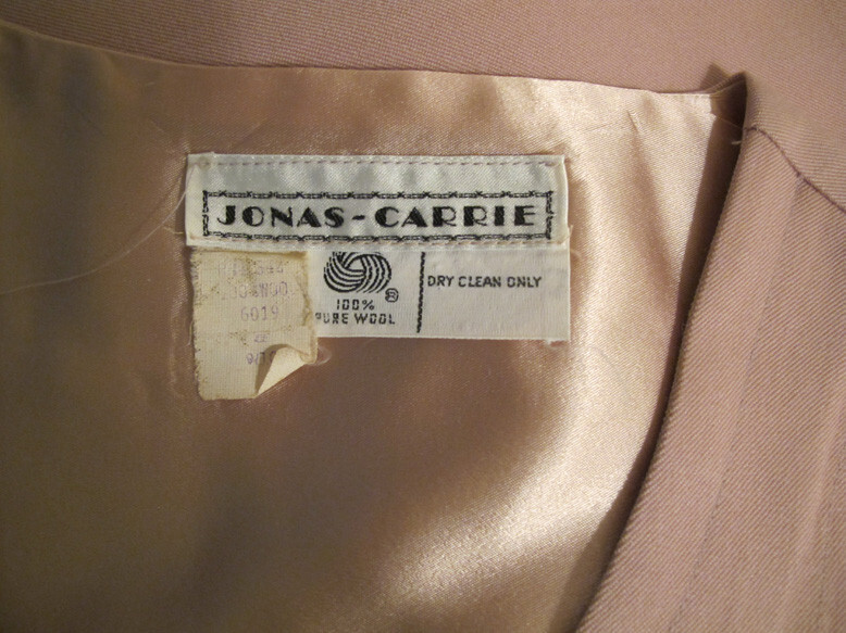JONAS CARRIE~REDUCED~1970 2 PC DESIGNER SET~ WRAP SKIRT+VEST~PINK WOOL~FREE H