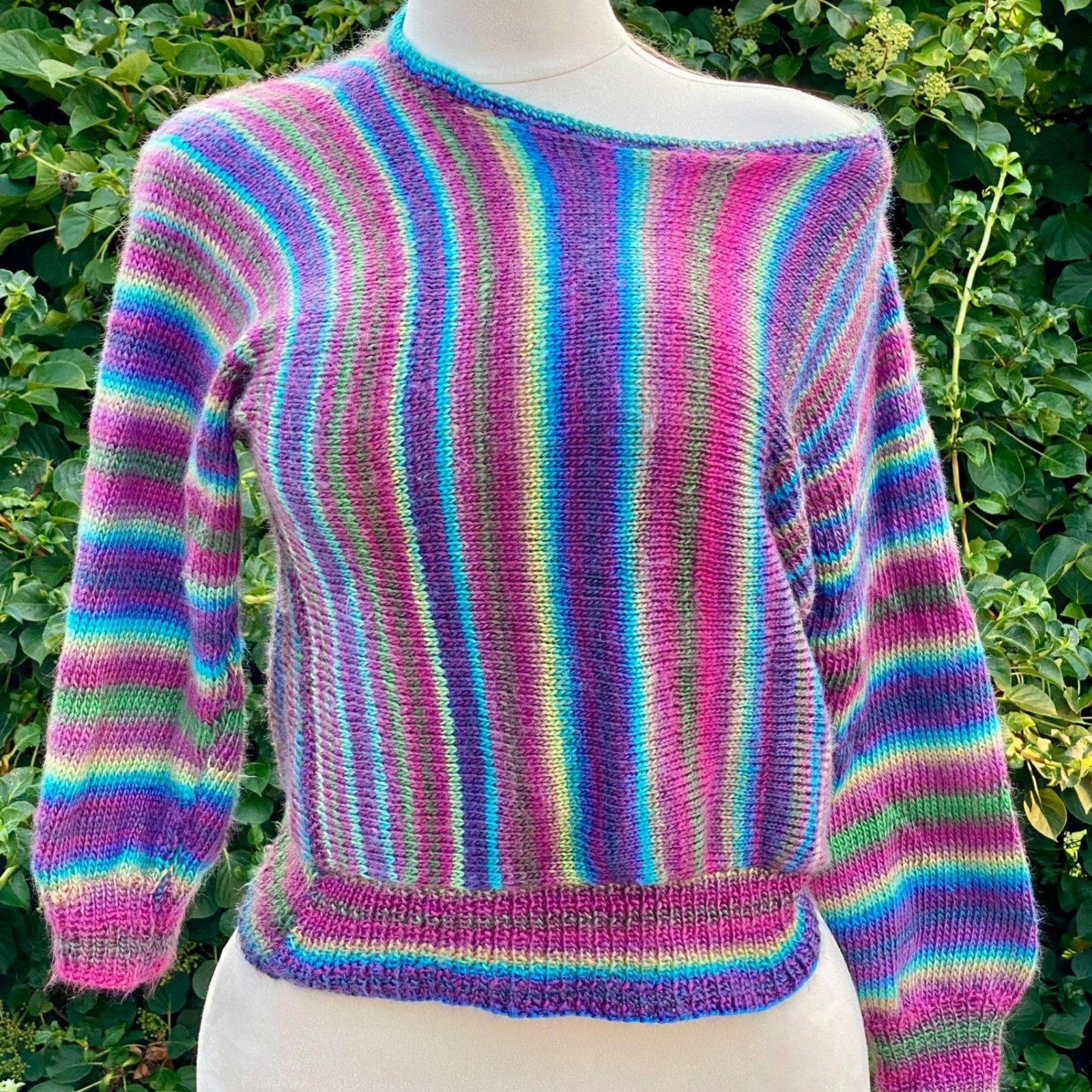 VTG Handknit Colorful Striped Balloon Sleeve Bubble Hem Sweater Twee Grandmacore