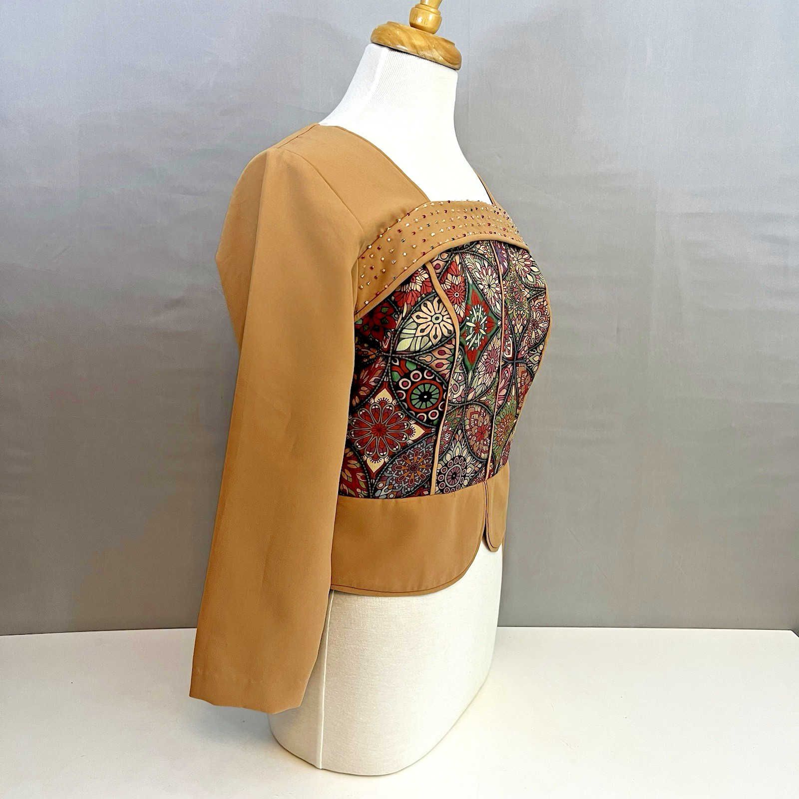 Vintage Colorful 80’s Silk Colorful Geometric Womens Size L Button Blouse Crop