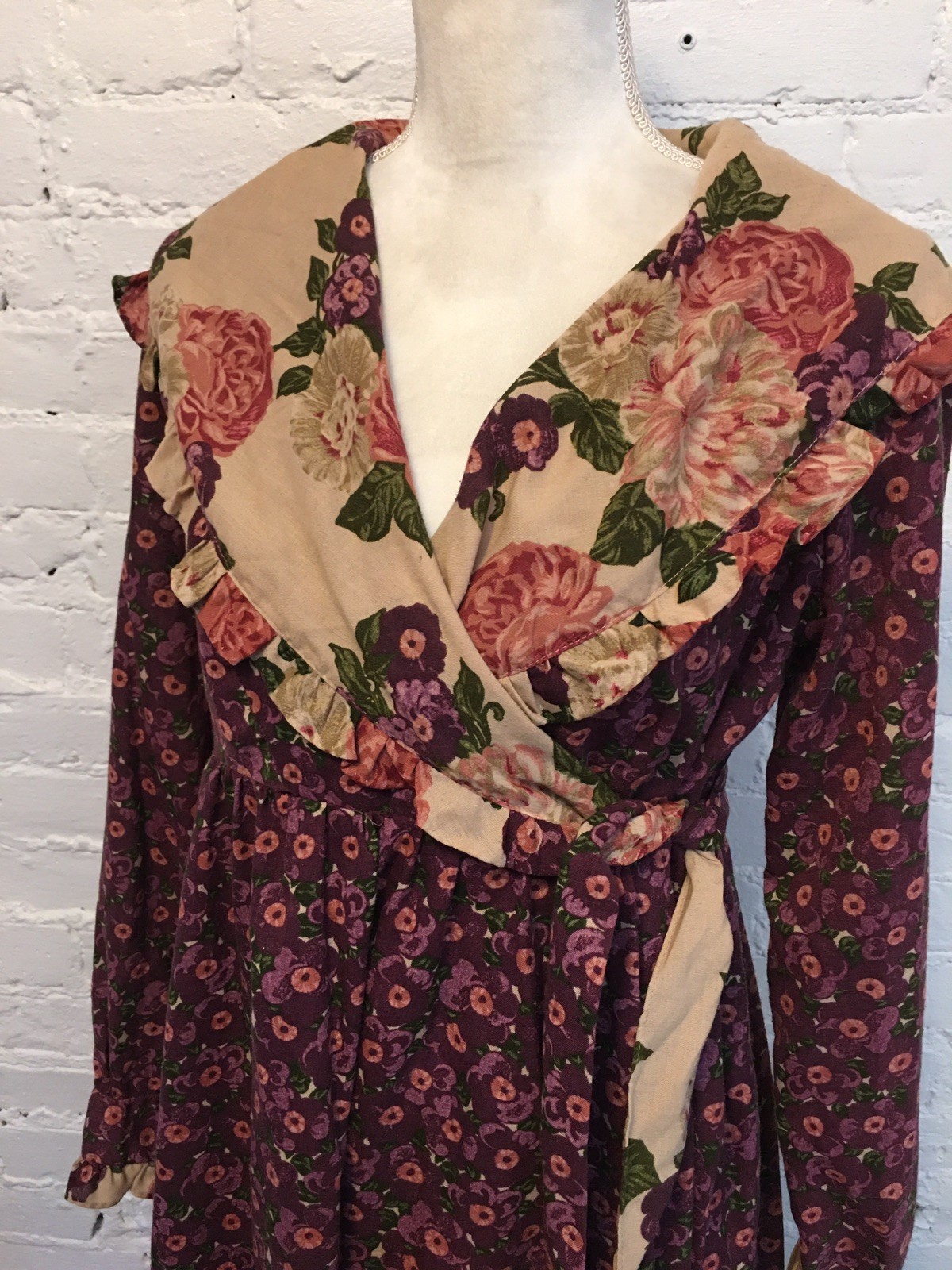 Vintage 70s Potage Bonwit Teller prairie dress burgundy floral tie waist size m