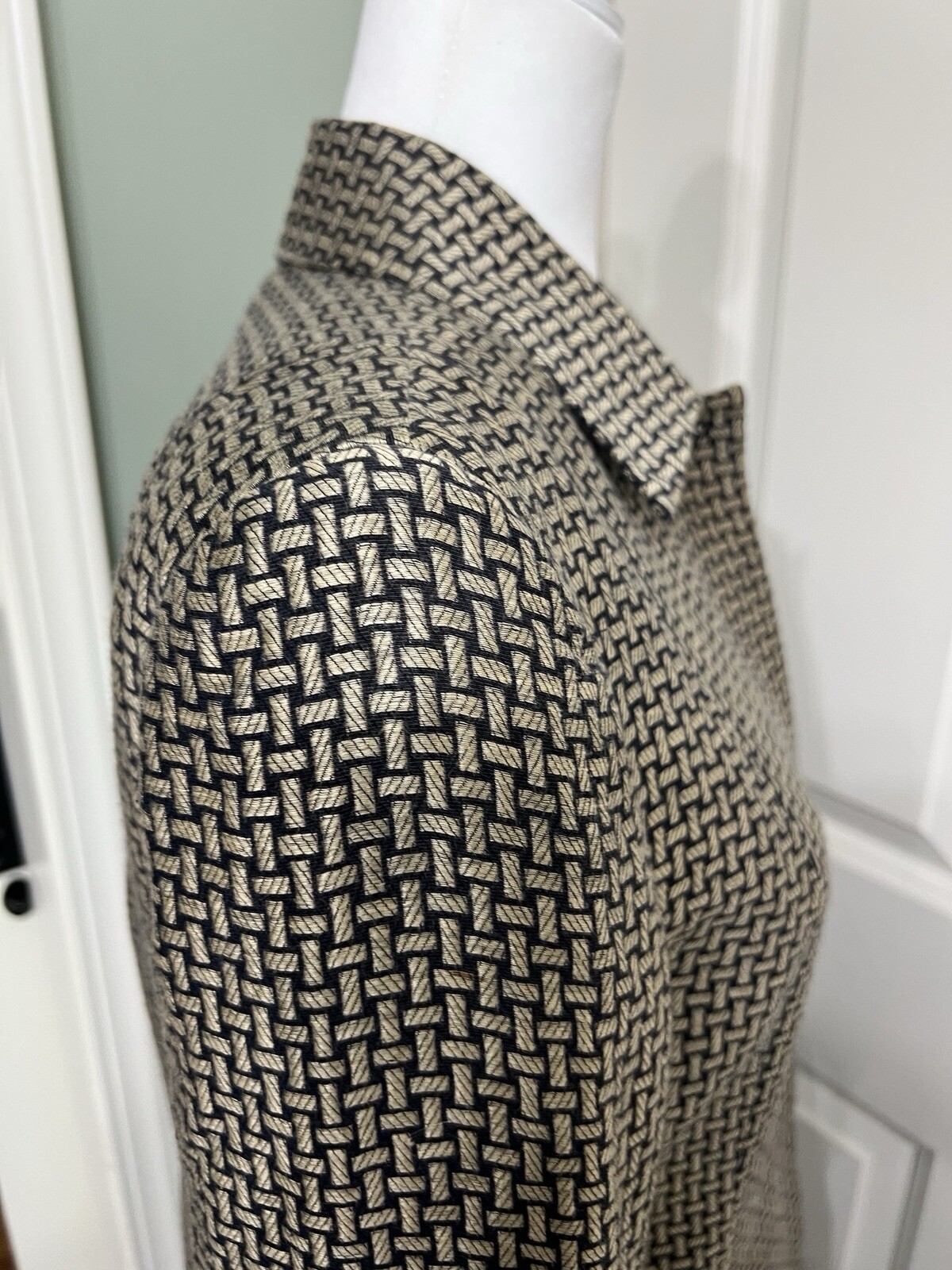 VTG Dana Buchman Black/Gold Geometric Pattern 2pc Jacket Sz Skirt Sz10P Suit