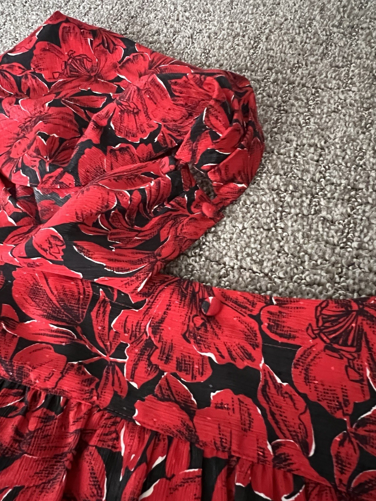 Vintage Pykettes Floral Blouse Size 18 Red Black Secretary Tie Collar 1970s