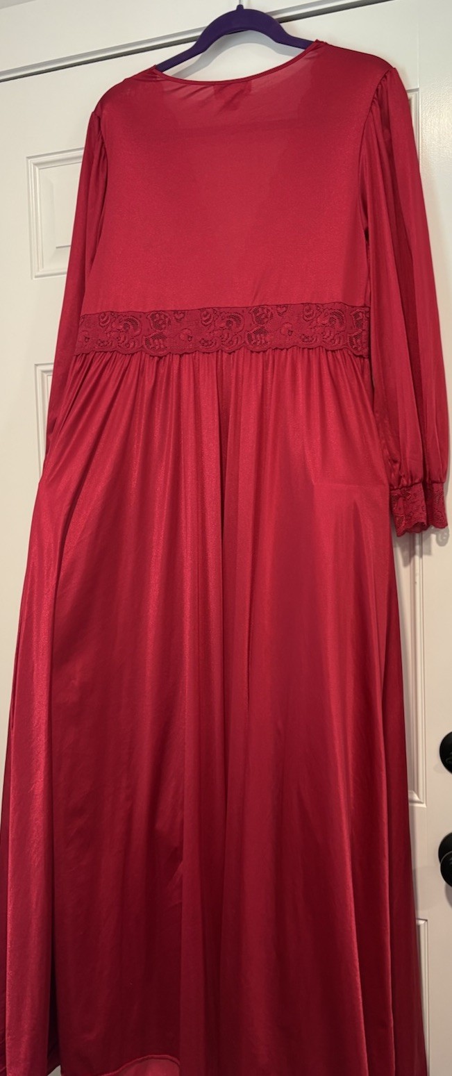 Vintage L Shadowline Candy Apple Red SILKY Nylon Peignoir Robe