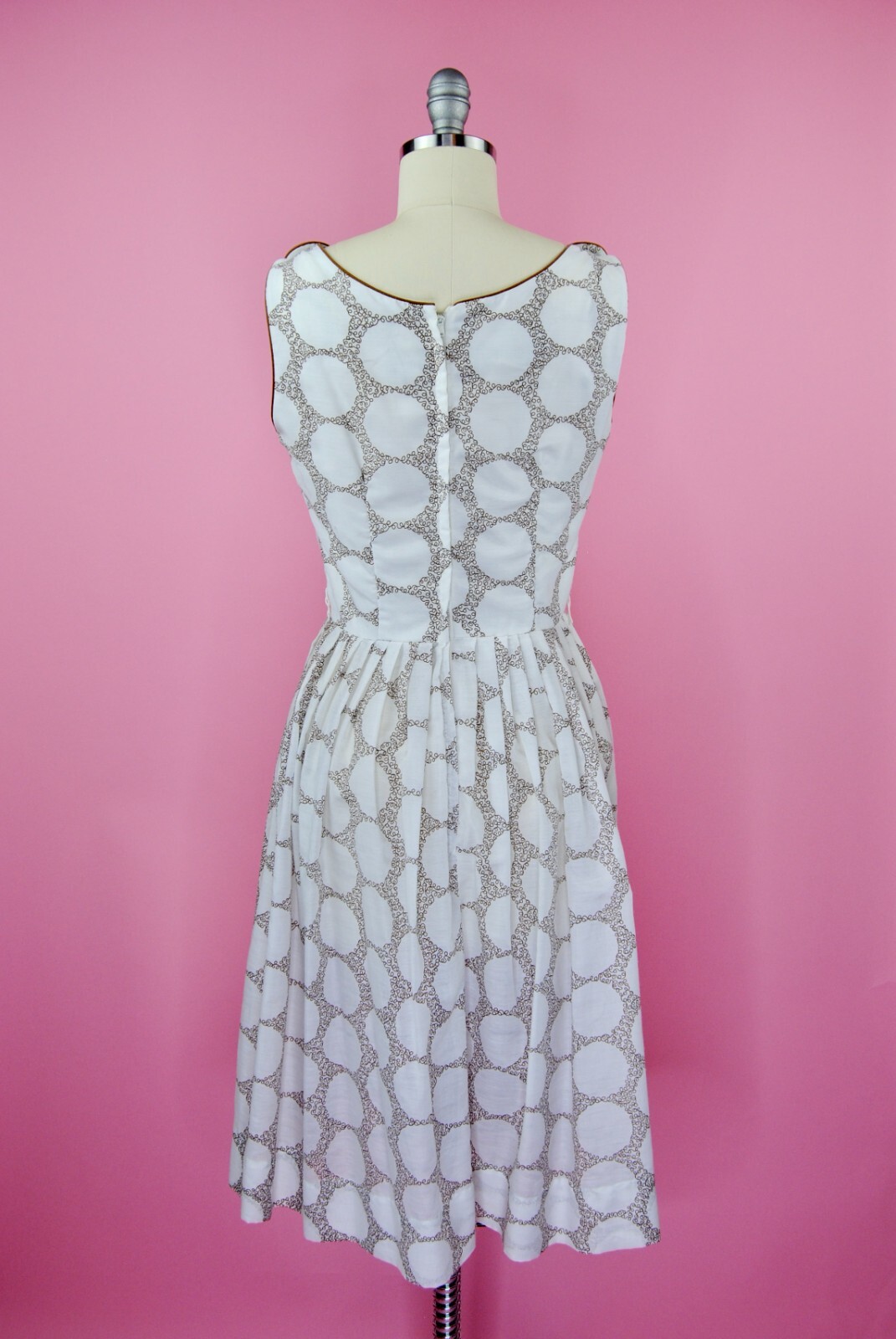 1950s Vintage Betty Barclay Creamy White and Brown Summer Fit Flare Dress – S