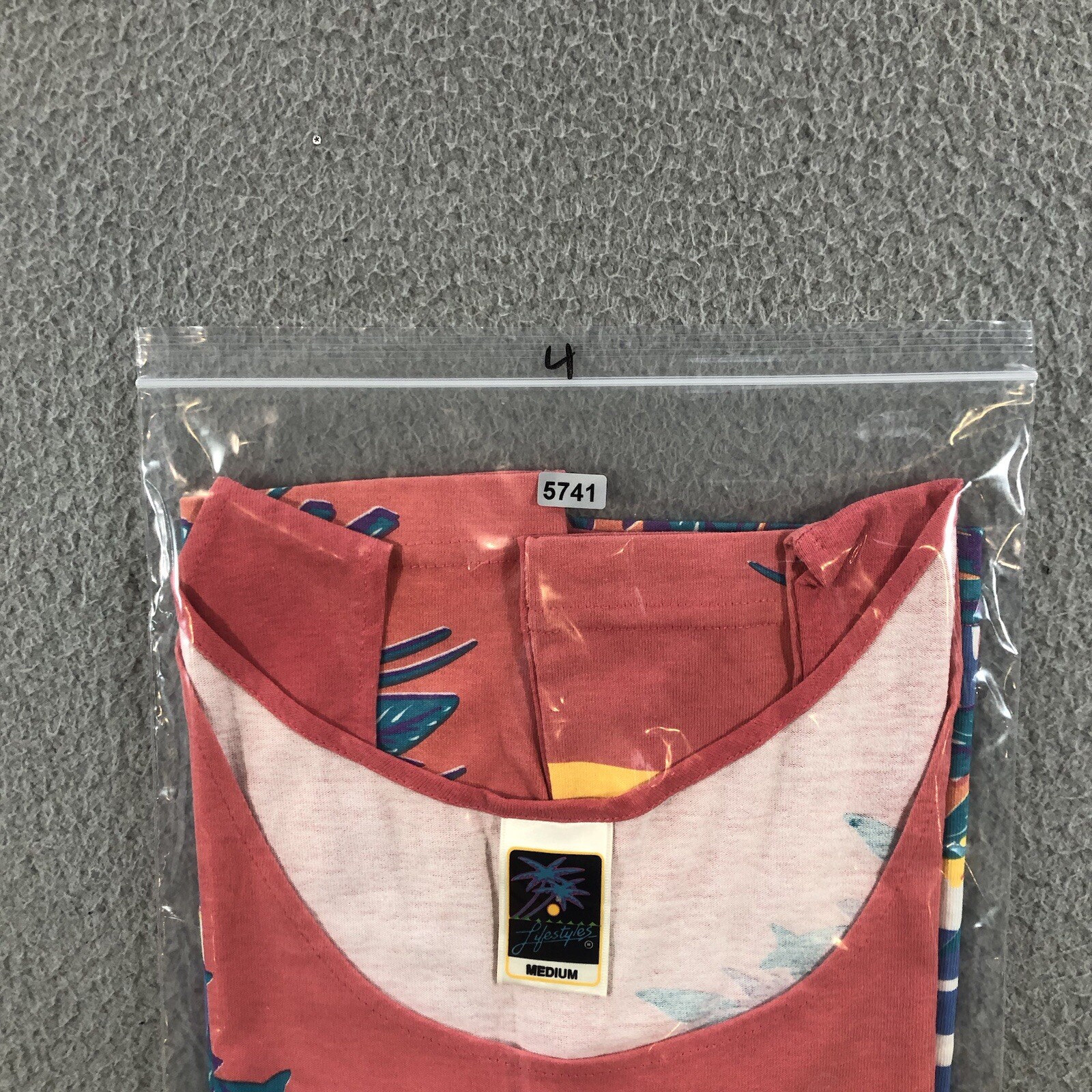 Vtg 90’s Lifestyles Resort Wear Tank Top Women’s M Pink AOP Hawaii Crazy Shirt