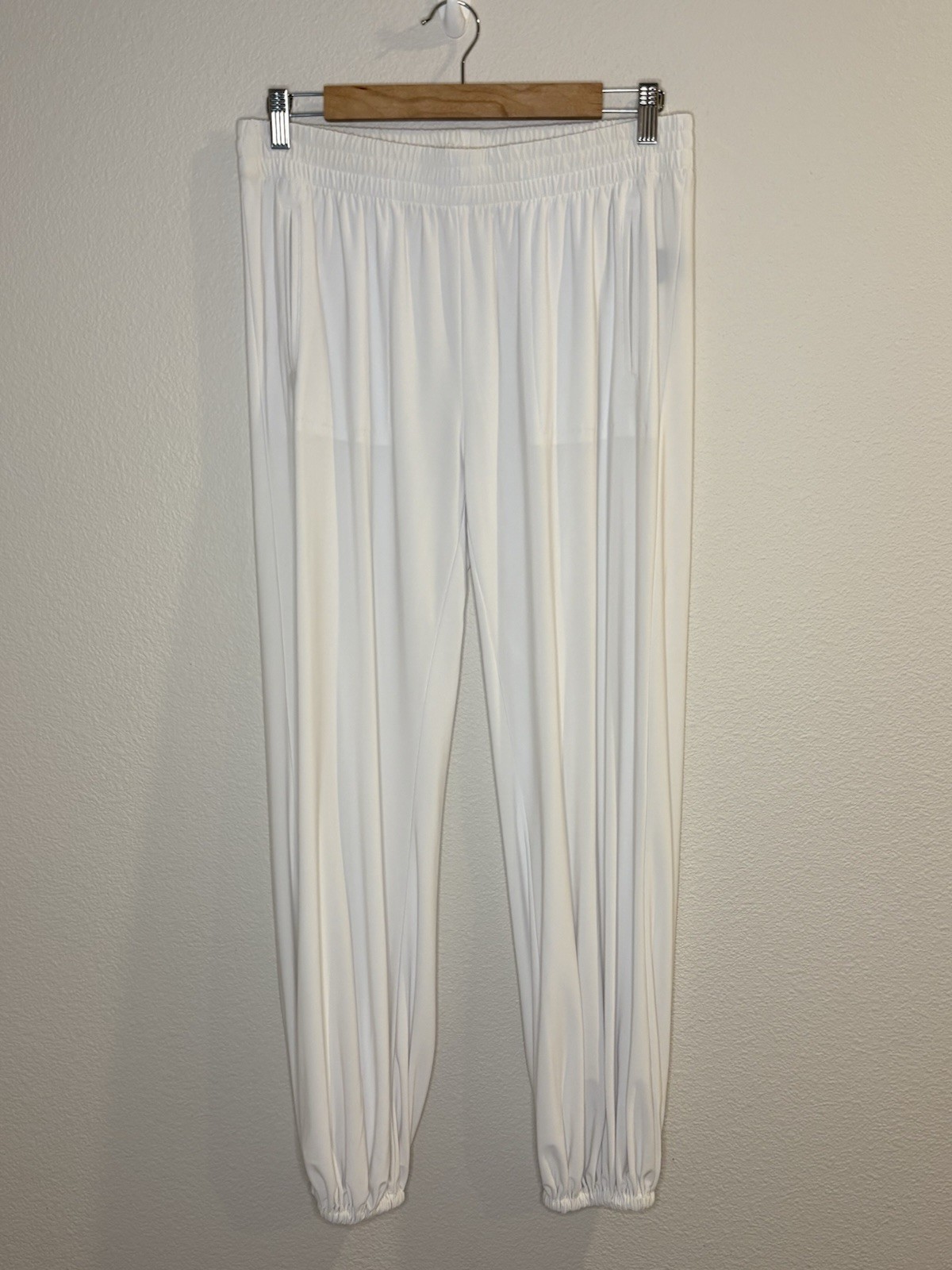 Norma Kamali White Jogger Pants S 31 Waist High Rise Pocket Stretch Flowy Jersey