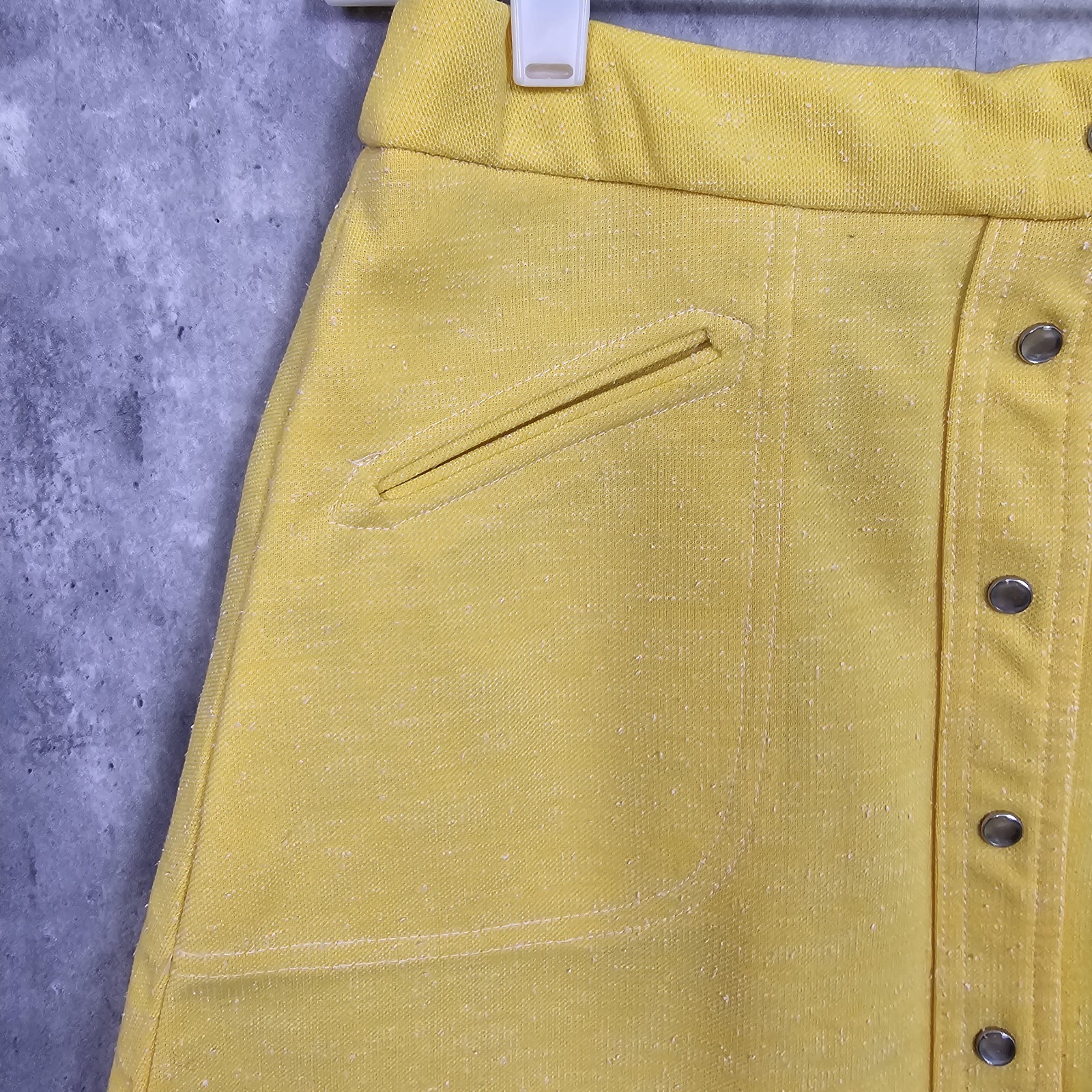 Vintage 60s McGregor Competitors Womens Yellow Dbl Knit Poly Aline Mini Skirt