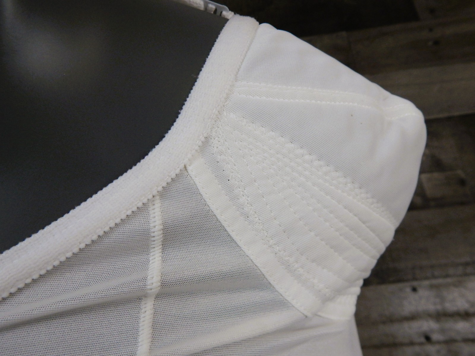 De Luxe Fashions All in One White Stretchy Girdle Bodysuit Soft Cups-Style 40B