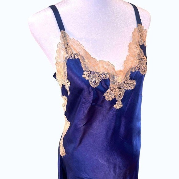 ✨ VINTAGE 90s JONES NEW YORK ELECTRIC BLUE SLIP DRESS M✨