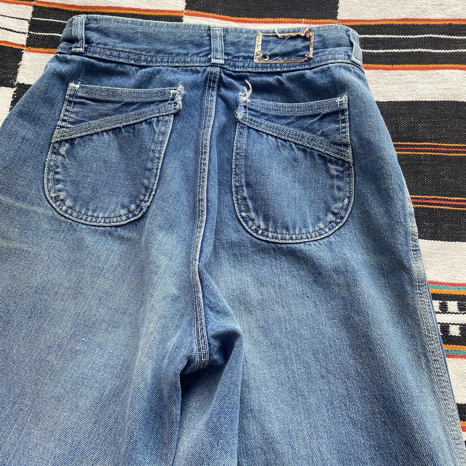 Vintage 70’s Levi’s Bell Bottom Denim Jeans. Boho. Hippie. Festival. Size 25/32.