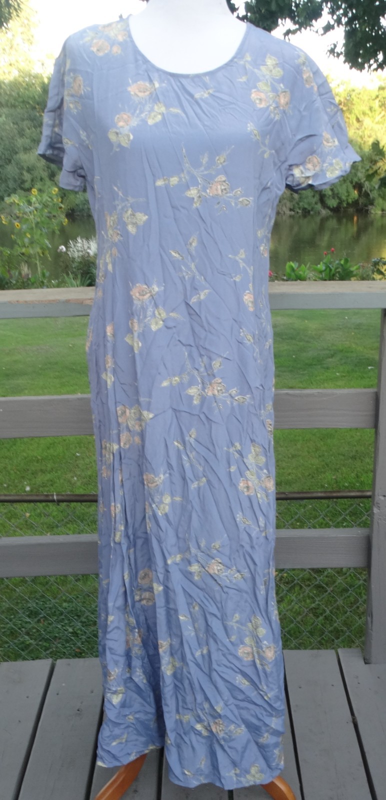 Vintage 80s Laura Ashley Floral Dress US 14 casual maxi unlined, viscose