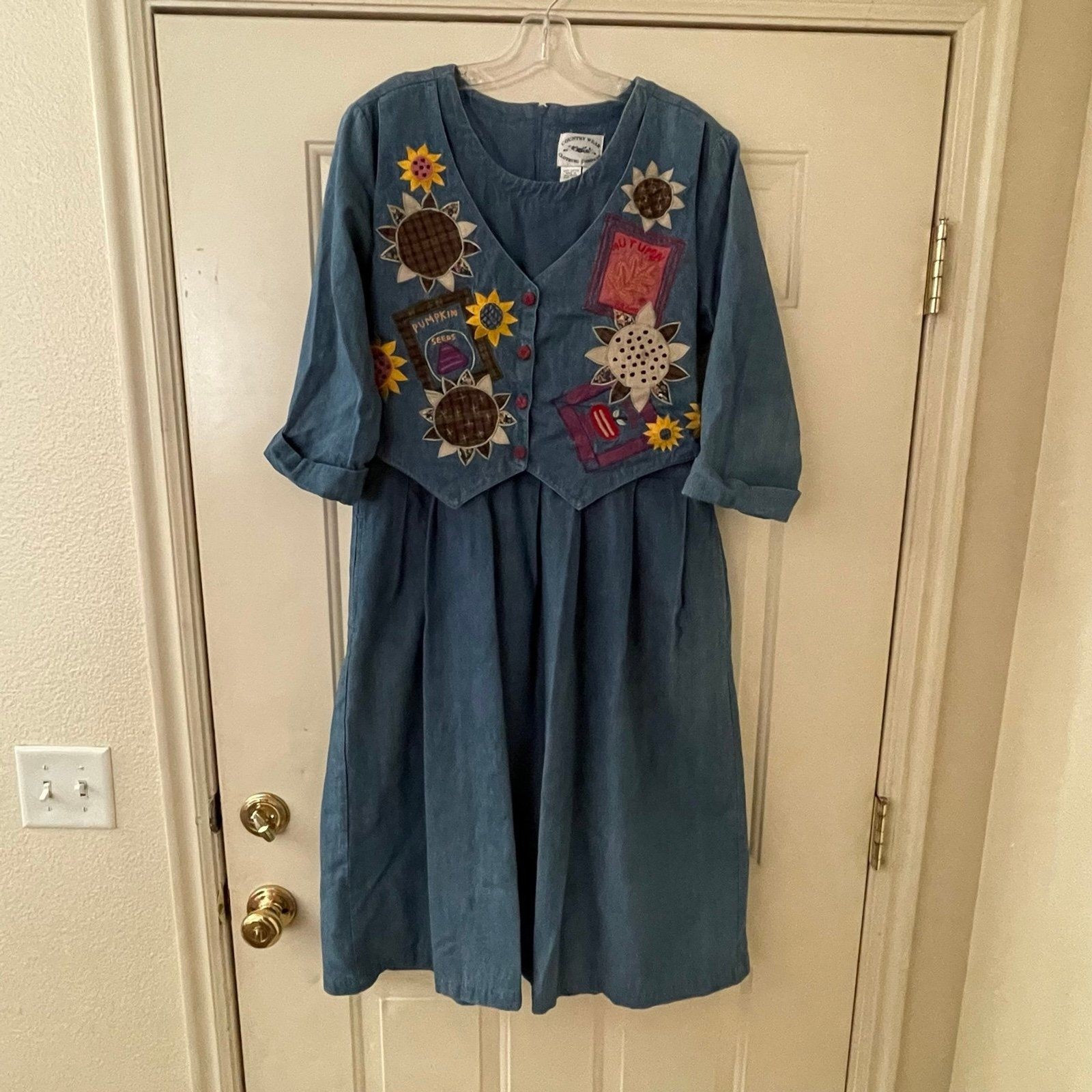 Vintage Denim Jean Dress | Classic 90s Button-Up Midi Dress | Retro Chic