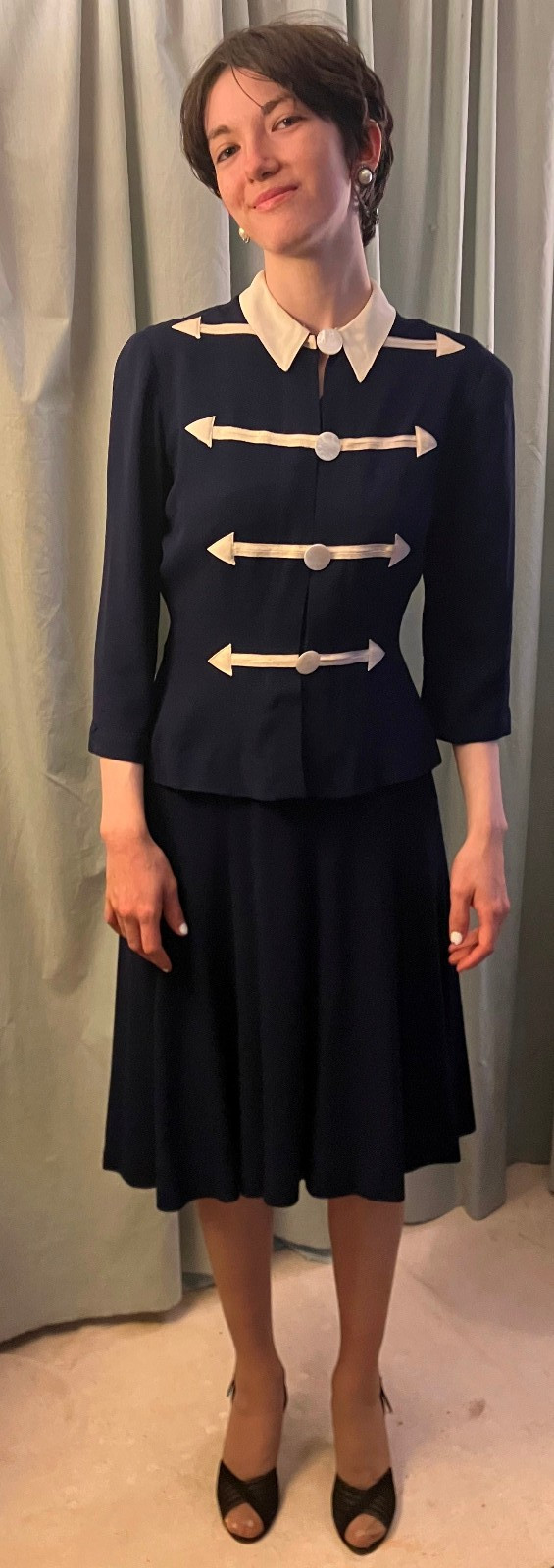 Navy & white summer skirt set 1940s white trim S Halle Brothers Junior Shop