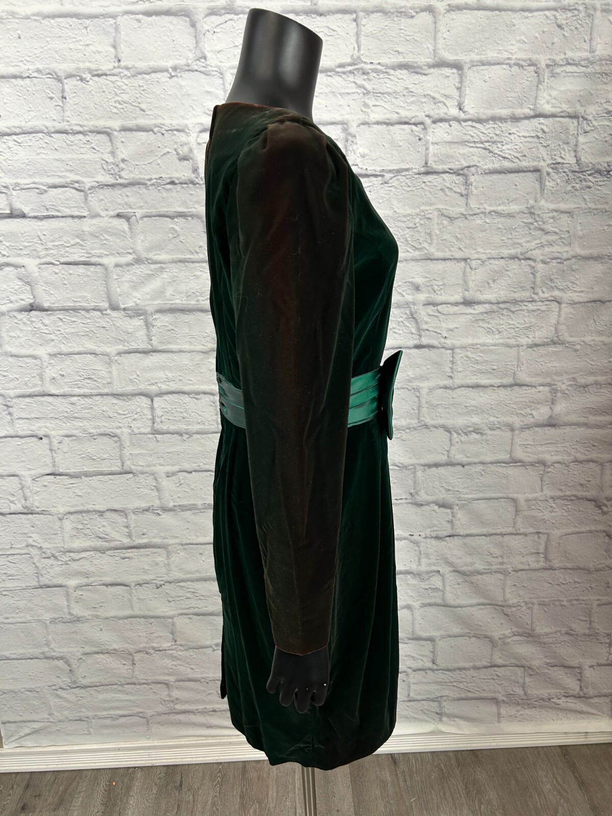 Jessica Howard Long Sleeve Sweetheart Velvet Green Women’s Size 12 Vintage 90s