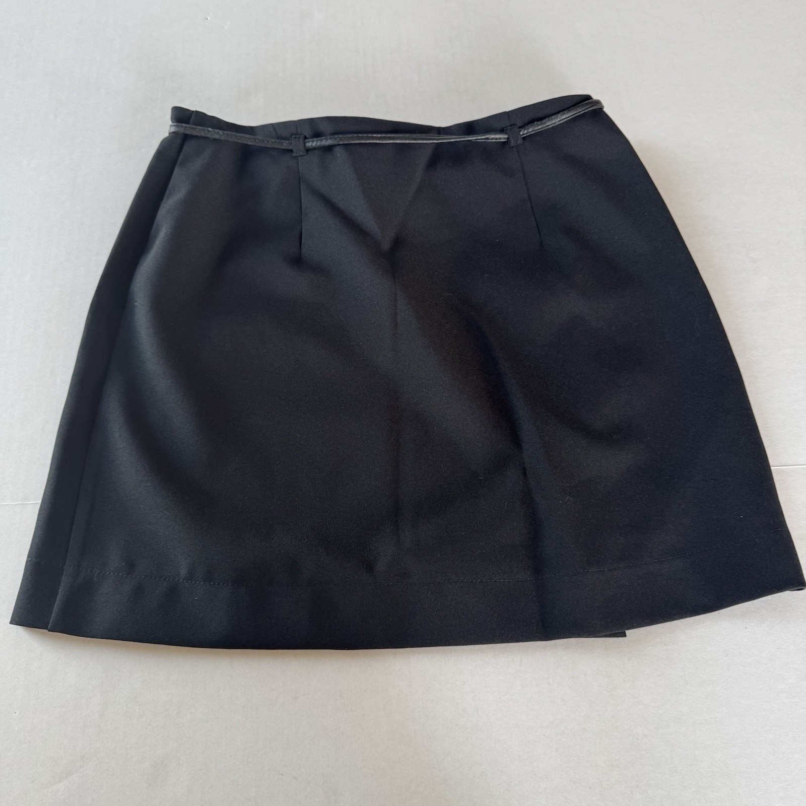 Vintage 90’s Y2K No Excuses Black Mini Wrap Skirt Pleather Trim Accents 5/6 (A2)