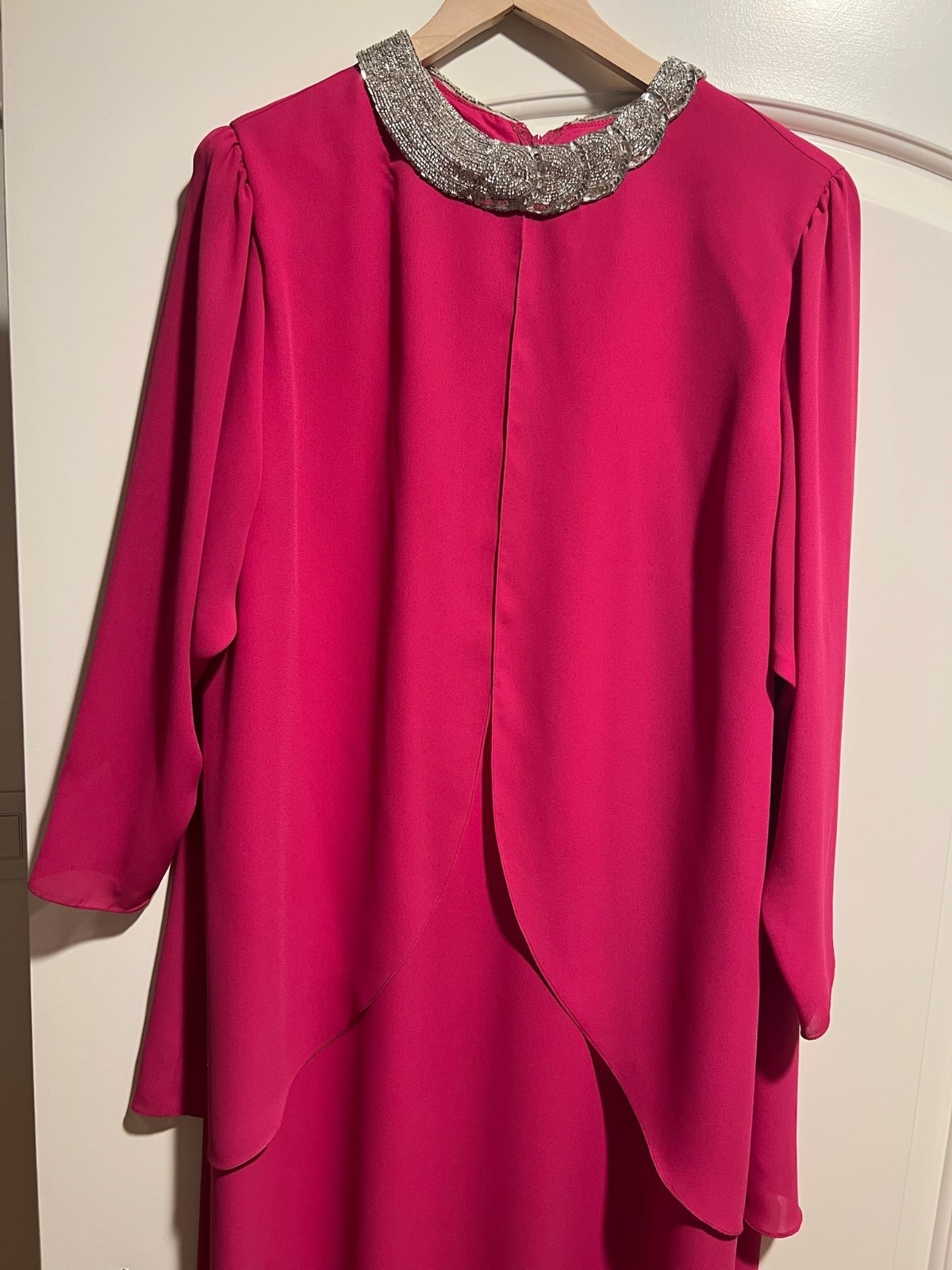 Vintage Magenta Beaded neckline evening holiday dress – XL