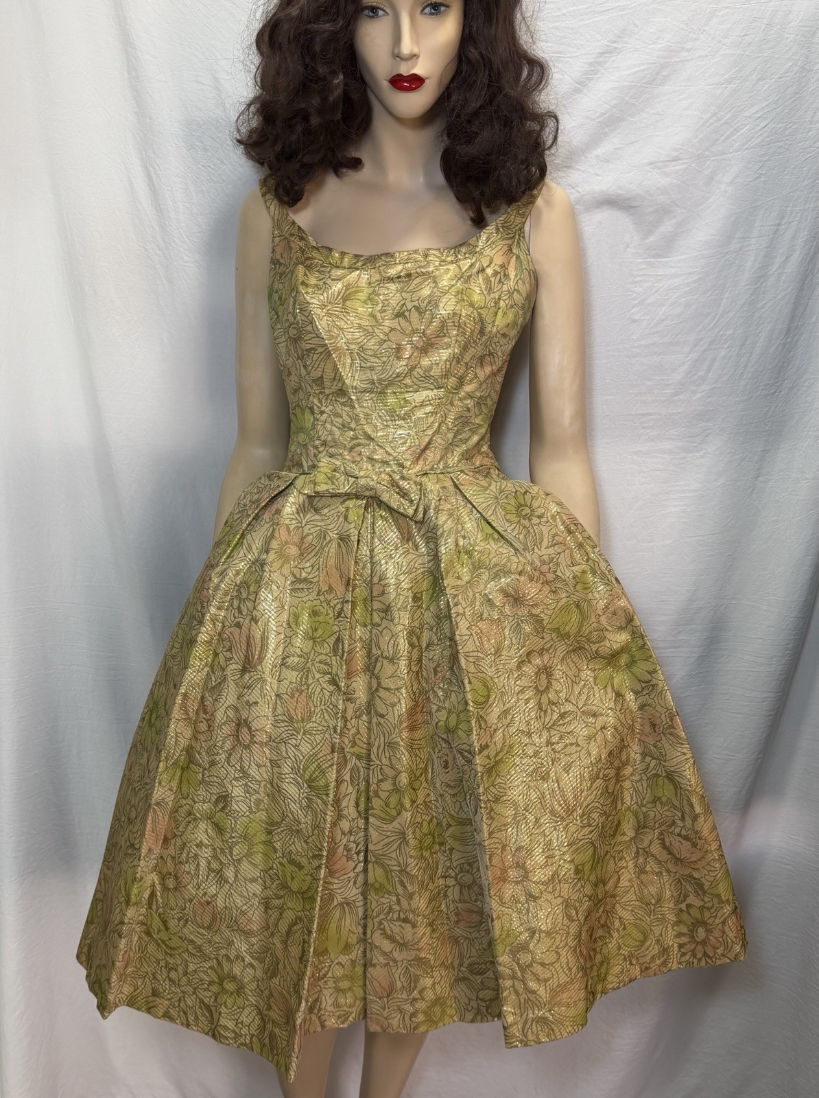 Vintage 1950s Emma Domb Gold Lurex Floral Fit and Flare Cocktail Dress Sz. Small