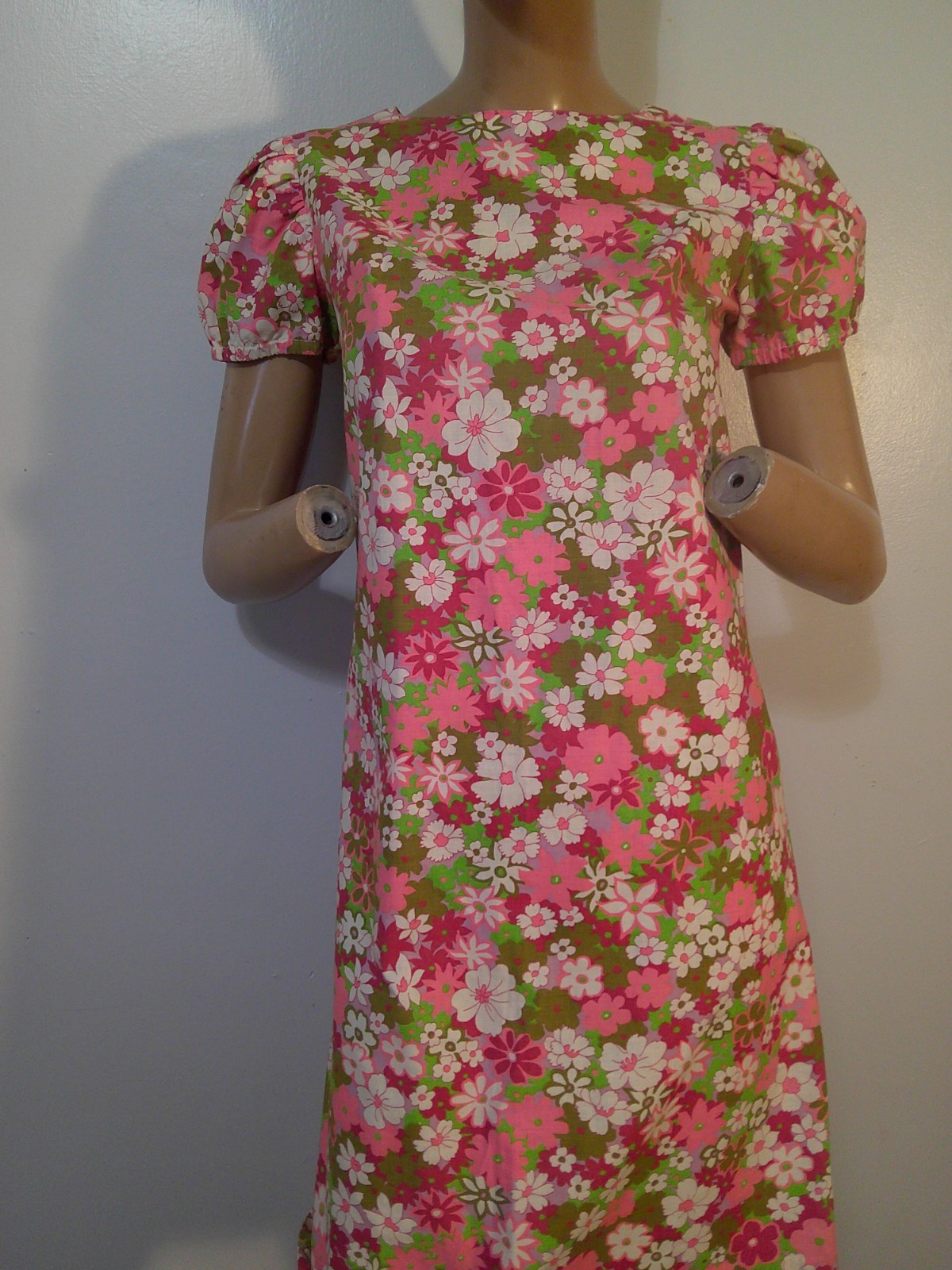 Vtg 60’s MOD GoGo Flower Power Cotton Puff Sleeve Twiggy Style Dress Homemade S