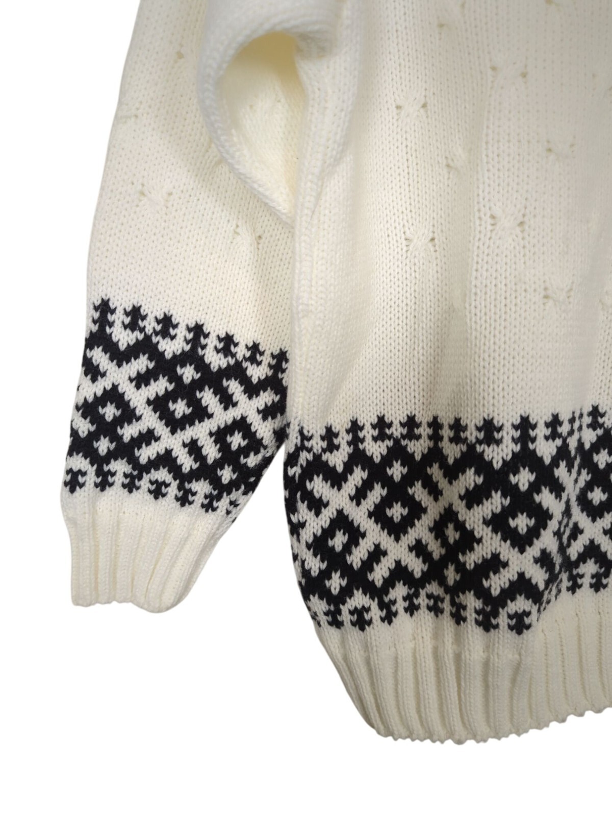 Vintage JOLIE Nordic Sweater With Turtleneck & Black Geometric Pattern sz M / L