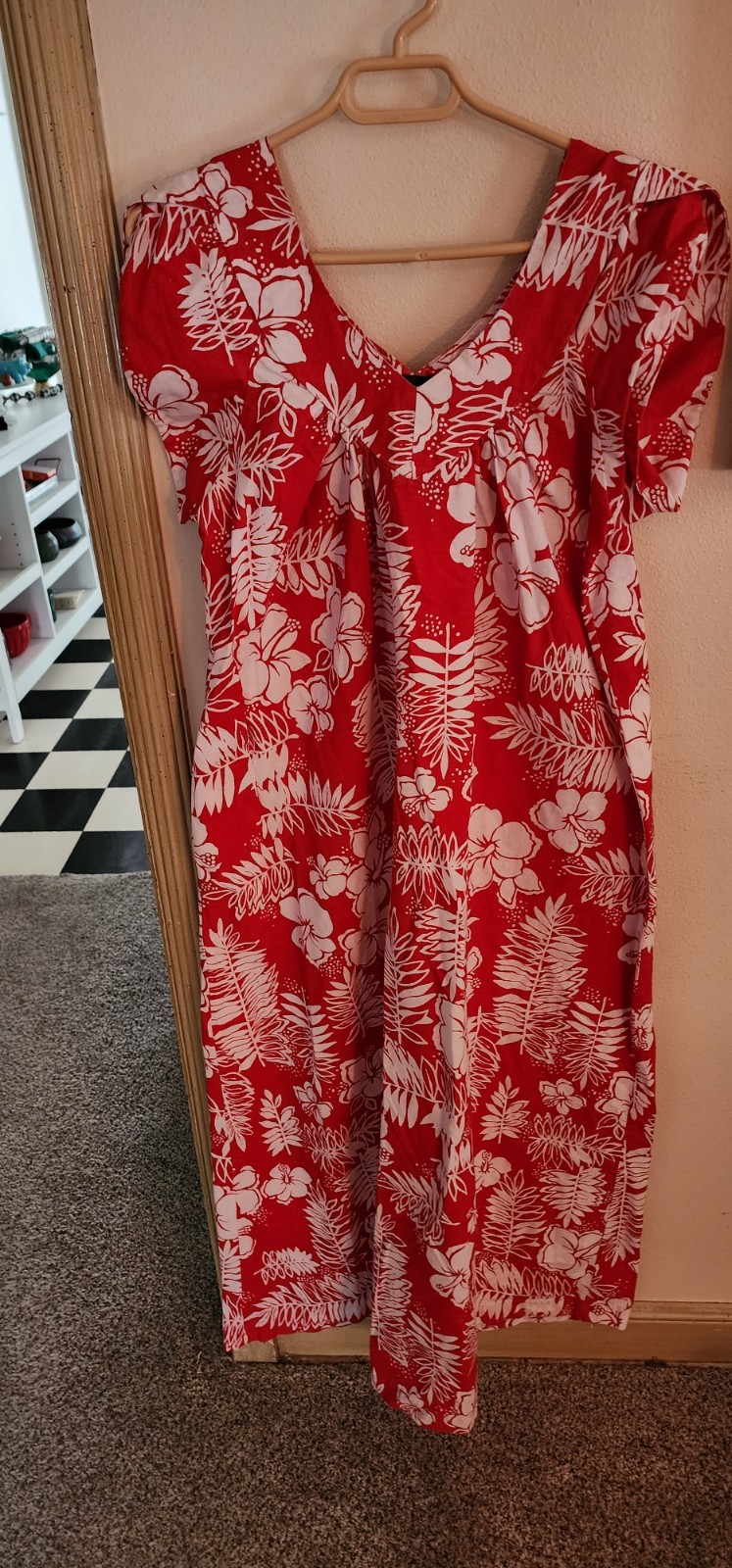 Vintage Hawaiian Dress Maxi MuuMuu S Ruffle Red White Lilo Floral