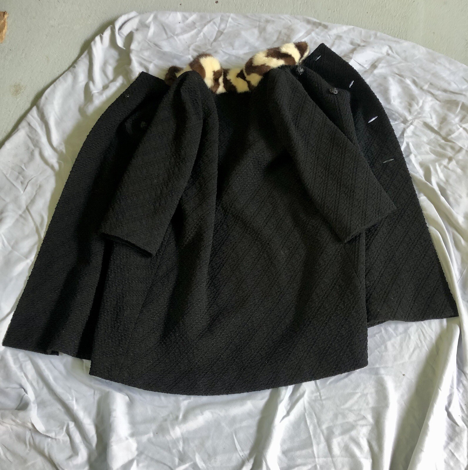 Vtg MCM Black Coat Stripe 2 Tone Fur Collar Swing Textured OOAK Glam Mid Century