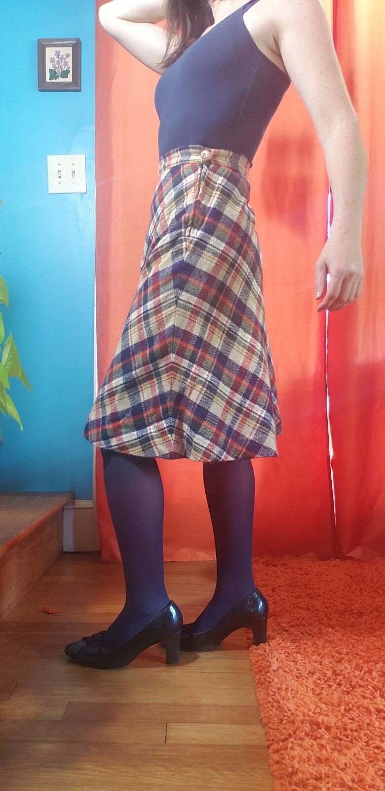1970’s women’s/young adult vintage plaid wool skirt size Sm. Pandora..for teens