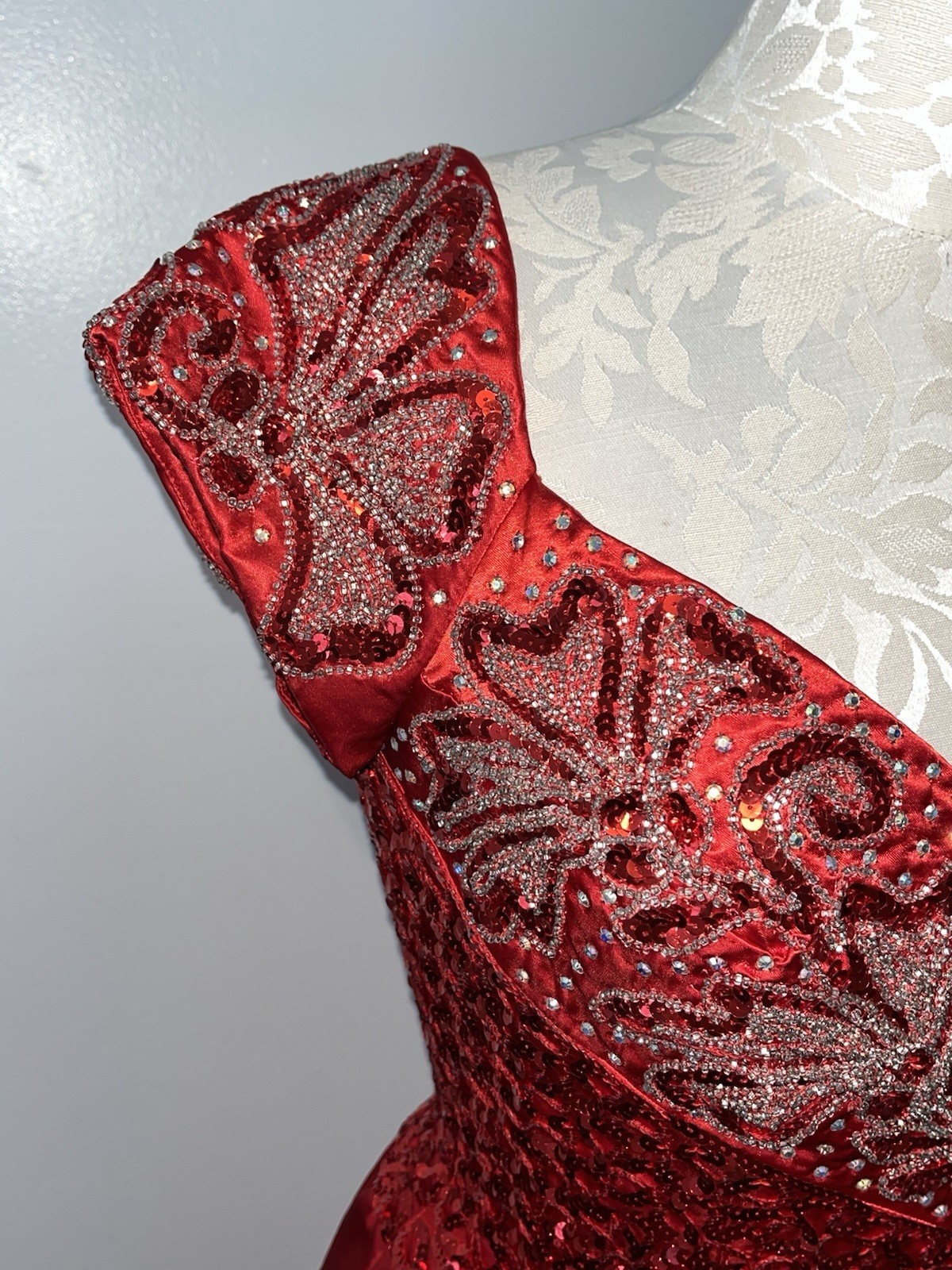 Vintage 80s Mike Benet Red Beaded Sequined Satin Formal Holiday Party Dress Sz 8