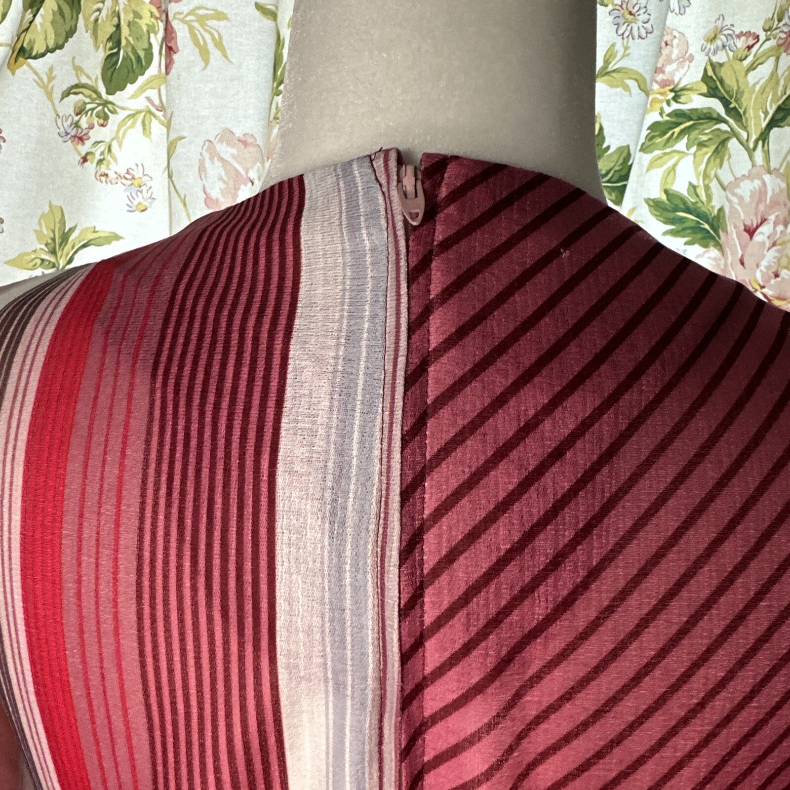 Vtg 80s Dress Country Miss 10 Pink Multi Knee Length 3/4 Sleeved Back Zip Day
