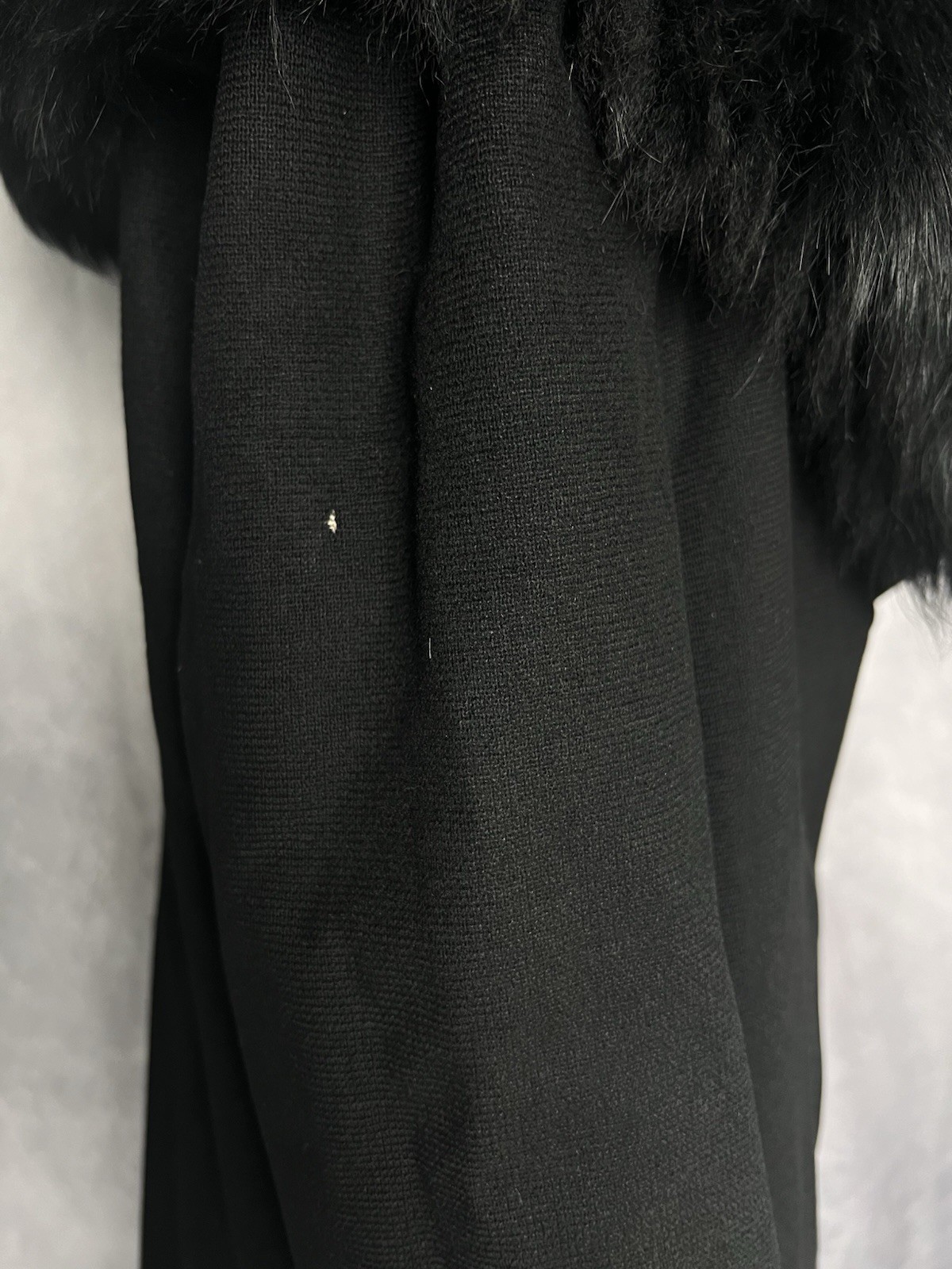 Vintage Early-Mid 1930’s Fuller-Cobb Davis Fur Collar Black Wool Structured Coat