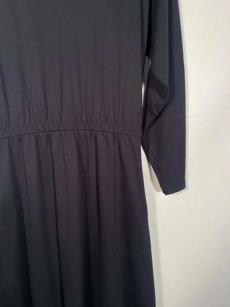 Vintage 1980s LL Bean Classic Simple Tshirt Material Black Dress Made In USA M