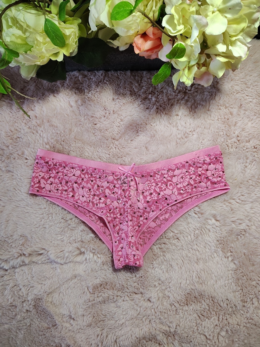 Vintage Victoria’s Secret Sexy Little Things Shine Lace Hipsters Medium