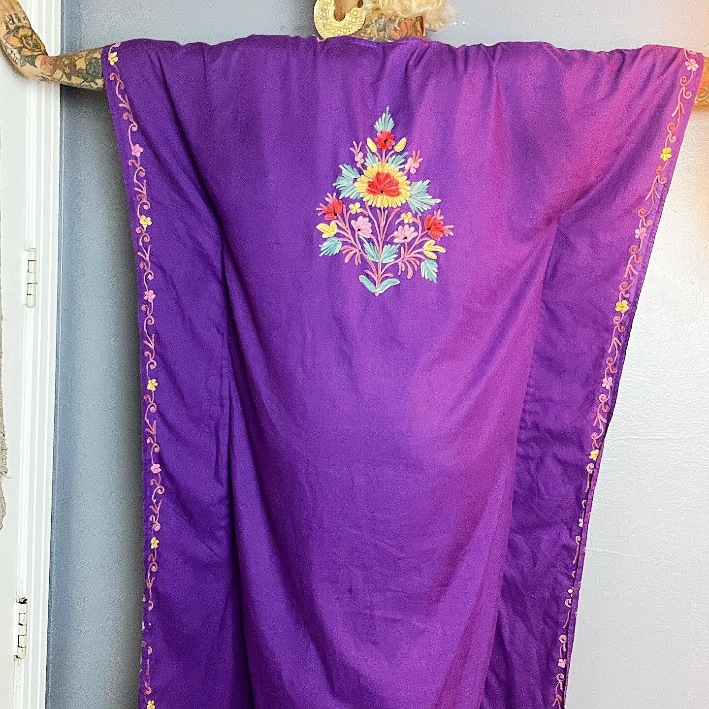 ROYAL PURPLE 70’s 70s Corded Embroidery Embroidered Vintage Caftan Kaftan Dress
