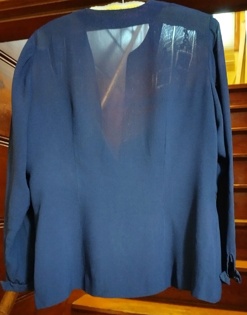 Vintage Mme Renaud Frocks – Silk or Rayon Blouse – Size S – Very Delicate 1940’s
