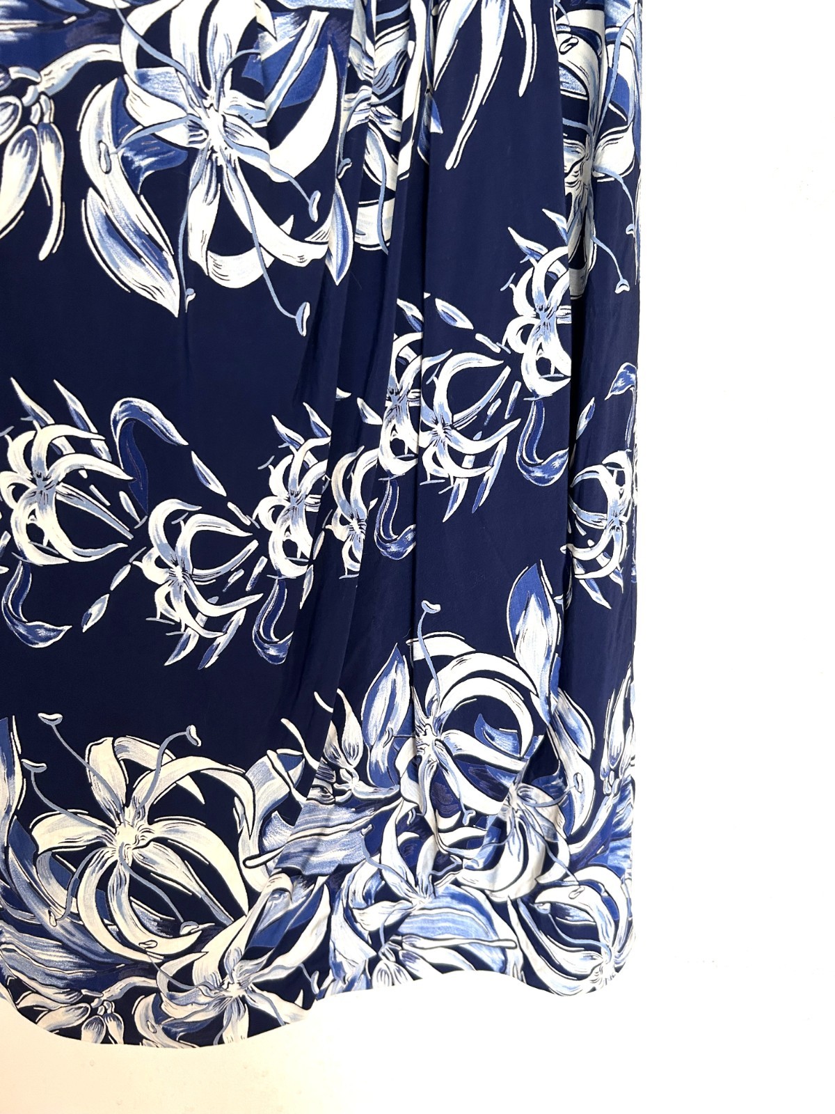 Vintage 50’s Navy Blue White 100% Rayon Sarong style dress Lily print Size S-M