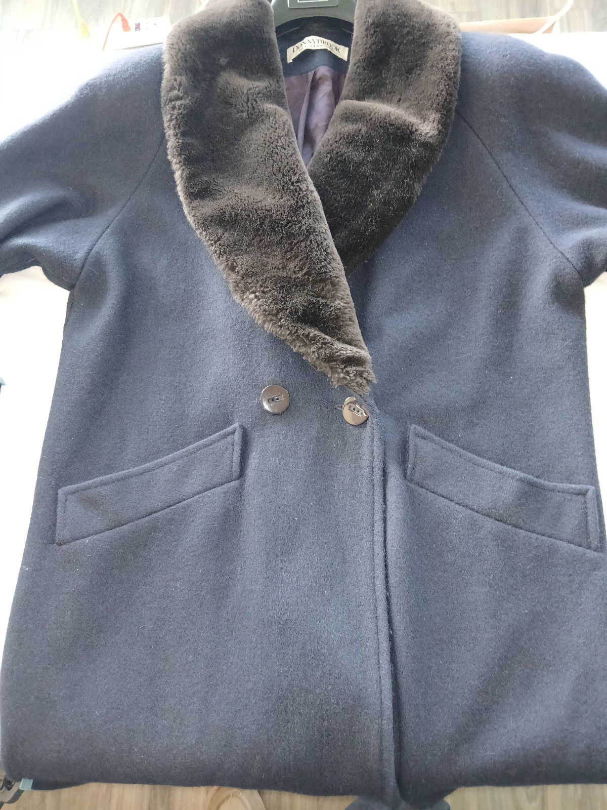 Vintage Women’s Dark Blue Wool Coat W Brown Faux Fur Collar Made In Usa, Size 6