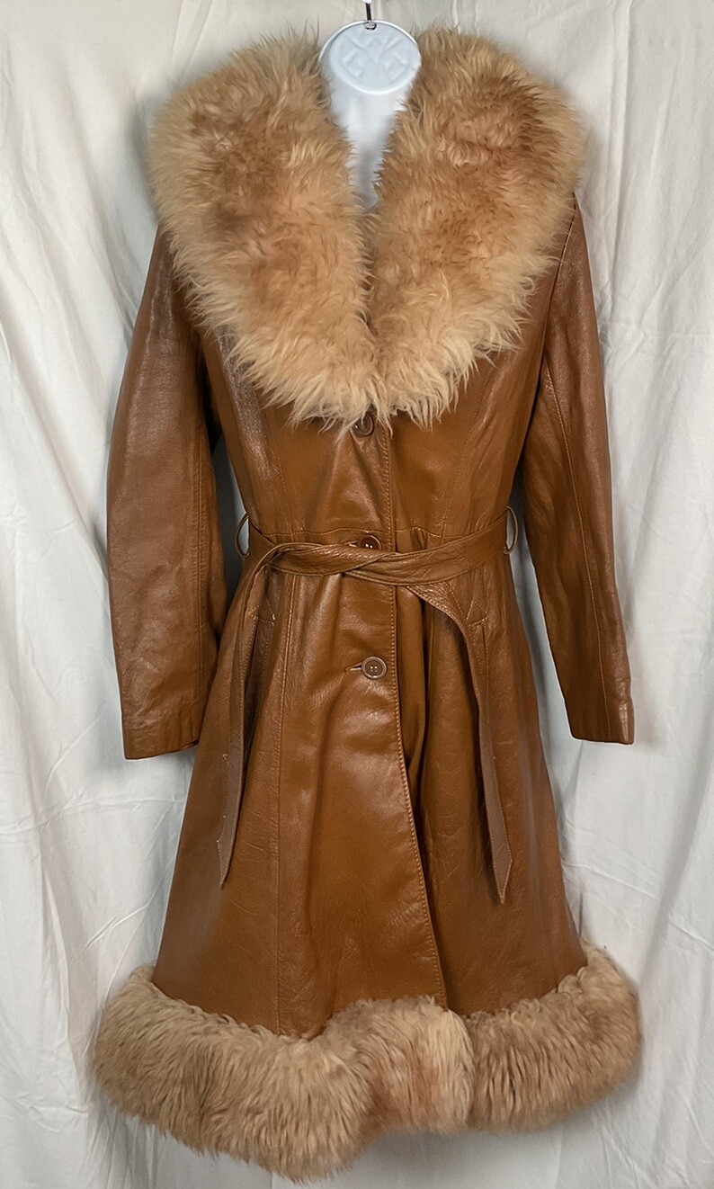 Vintage 1970s Women’s Landry Leather Russian Princess Coat Fur Shawl Collar