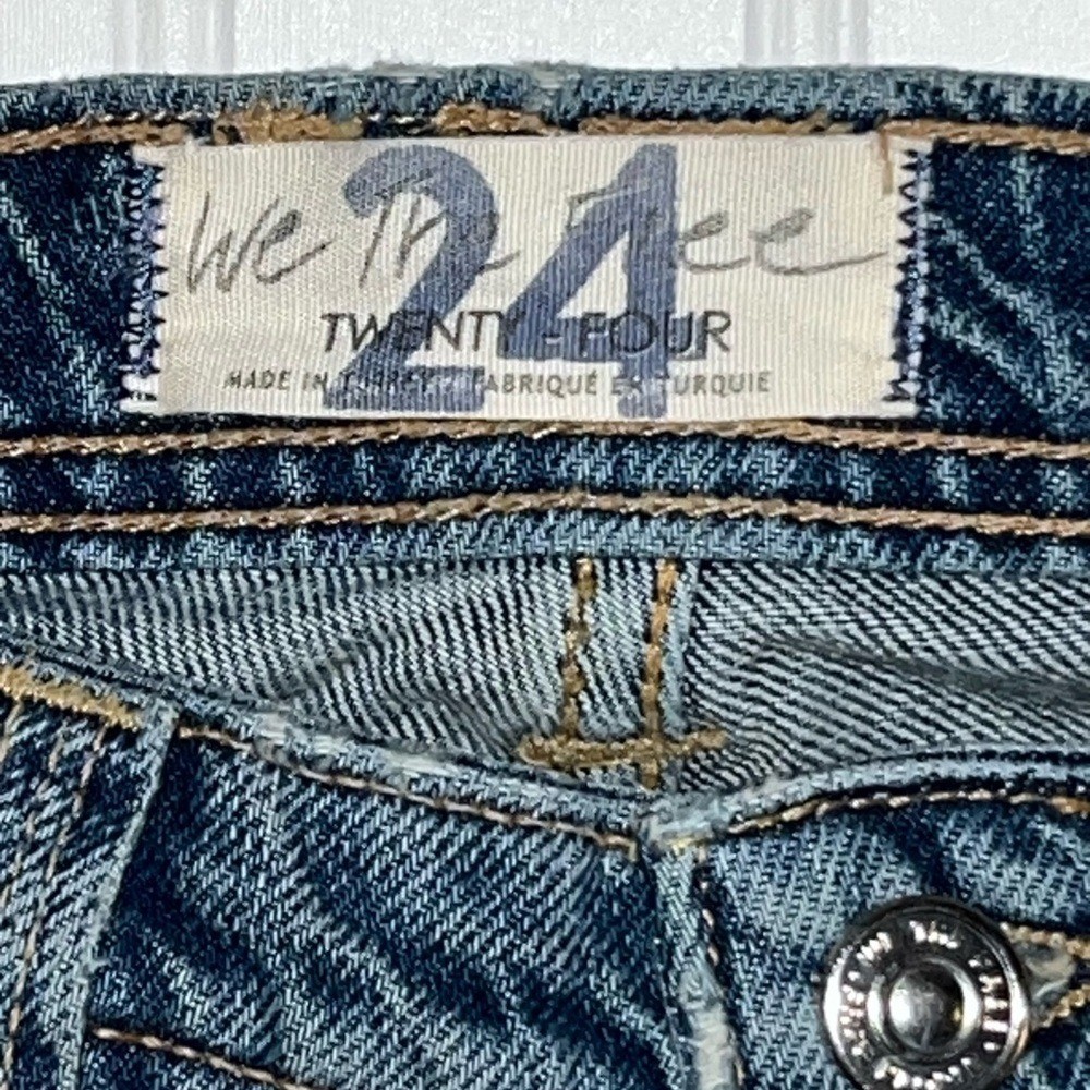 Free People- We The Free Jeans Size 24 Button Fly 100% Cotton Vintage Wash