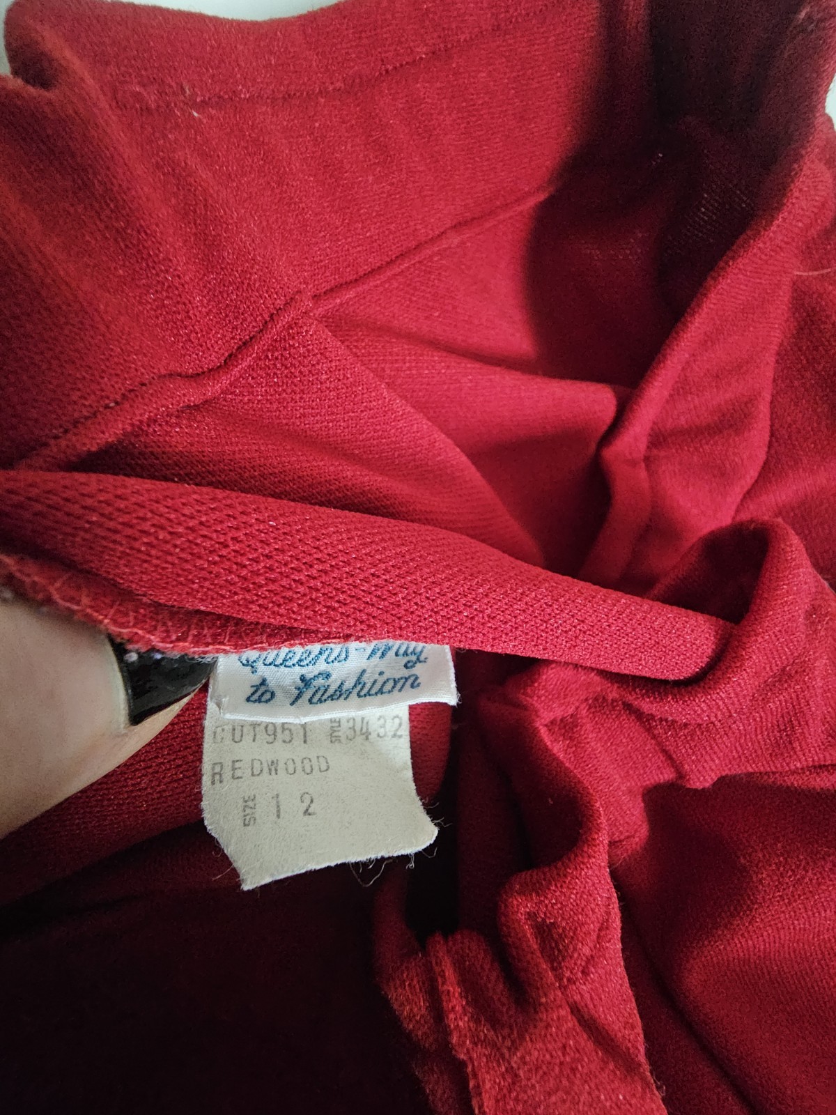 VNT Queens-Way To Fashion 37″ Elastic Waistband RED Slacks