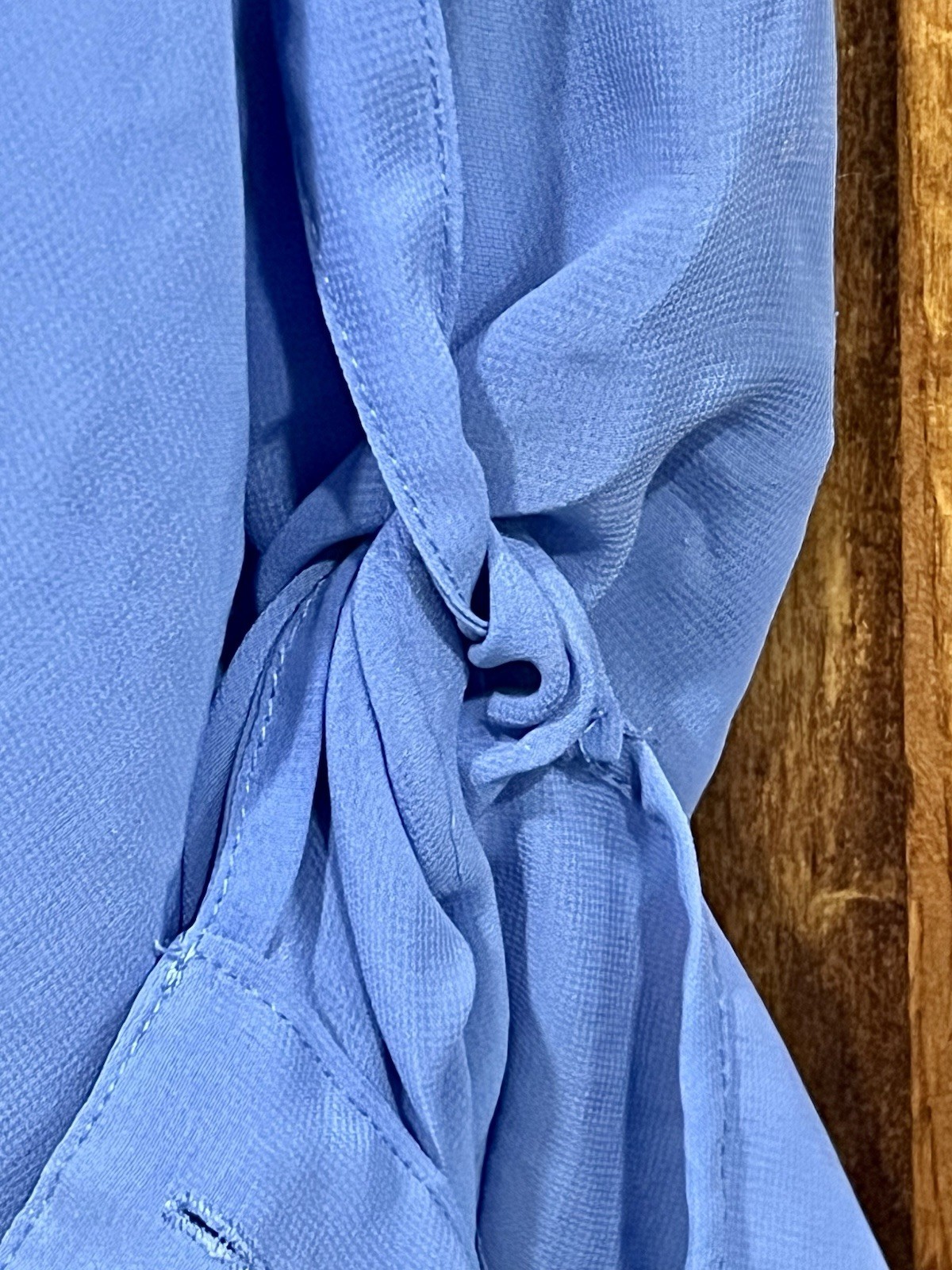 Vintage ~ Decree ~~ Sheer Roll Up Sleeve Button Down Collared Blouse ~ (Size XL)