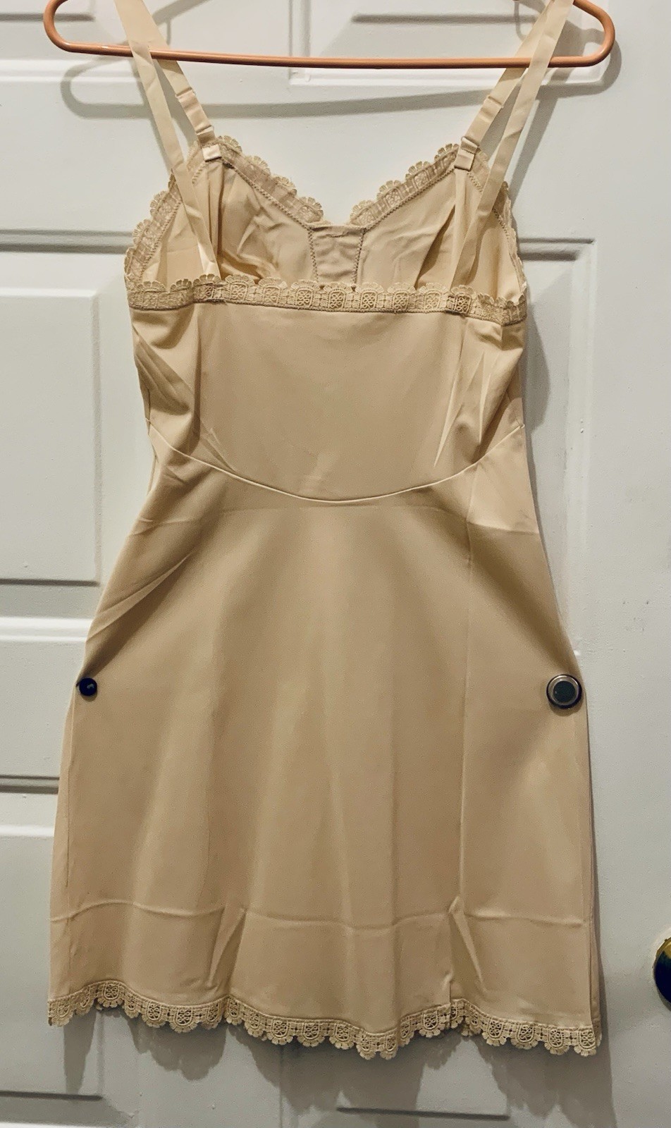 Vintage 1980’s Beige Nylon & Lace Trim MAIDENFORM FULL SLIP SZ 32 Short NWT