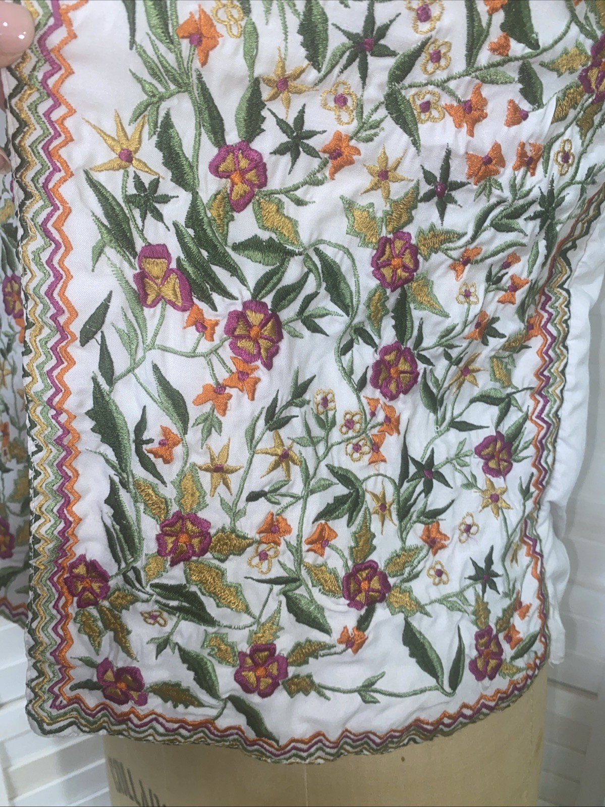 VTG Handmade Peasant Boho Style Embroidered Vest Top Hippy Medium