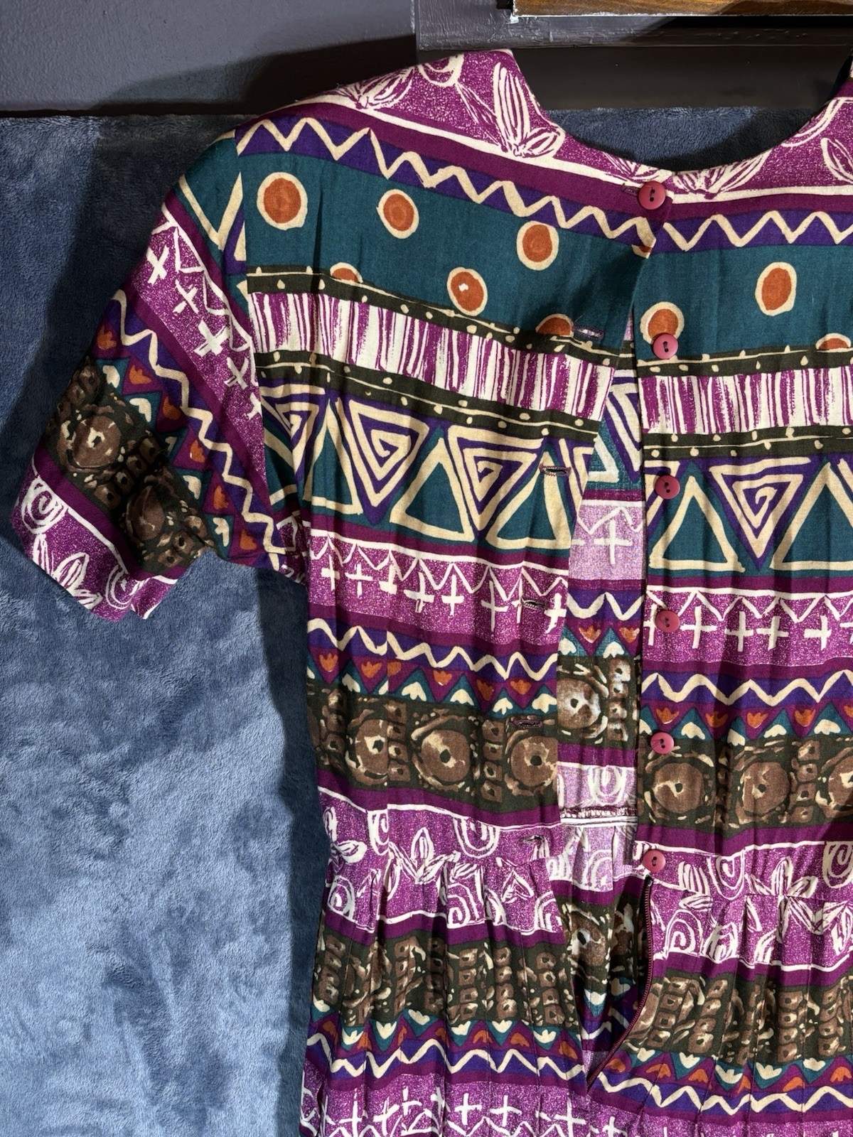 RabbitRabbit Geometric Multicolor Pink Rayon 90s Vintage Dress with Belt Size 12