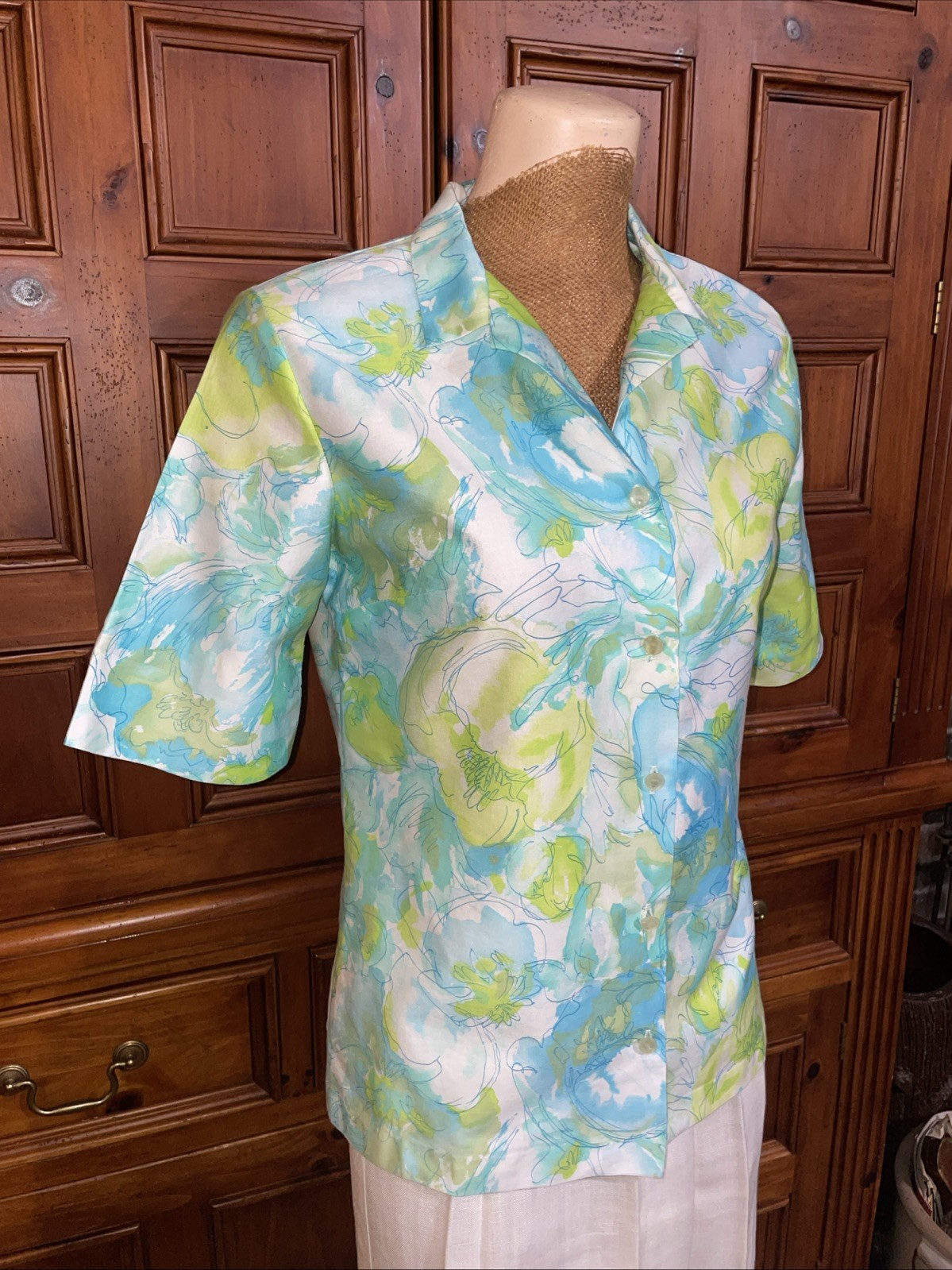 Vintage 50’s Water Color Floral Design Polished Cotton Button Front Blouse S/M