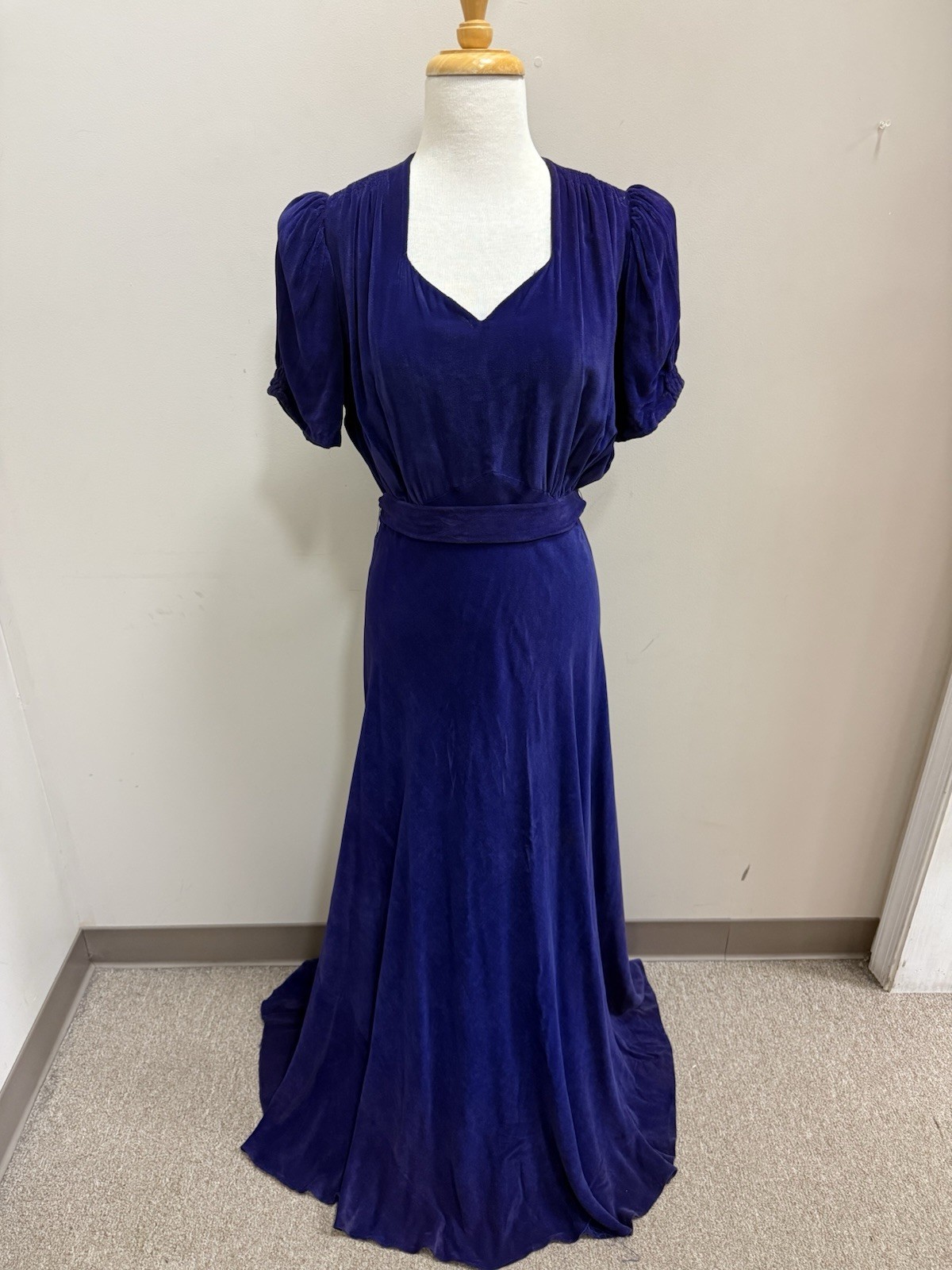 1930S Crêpe Velvet Evening Dress. In Fair Condition, A Little Fading Size Small