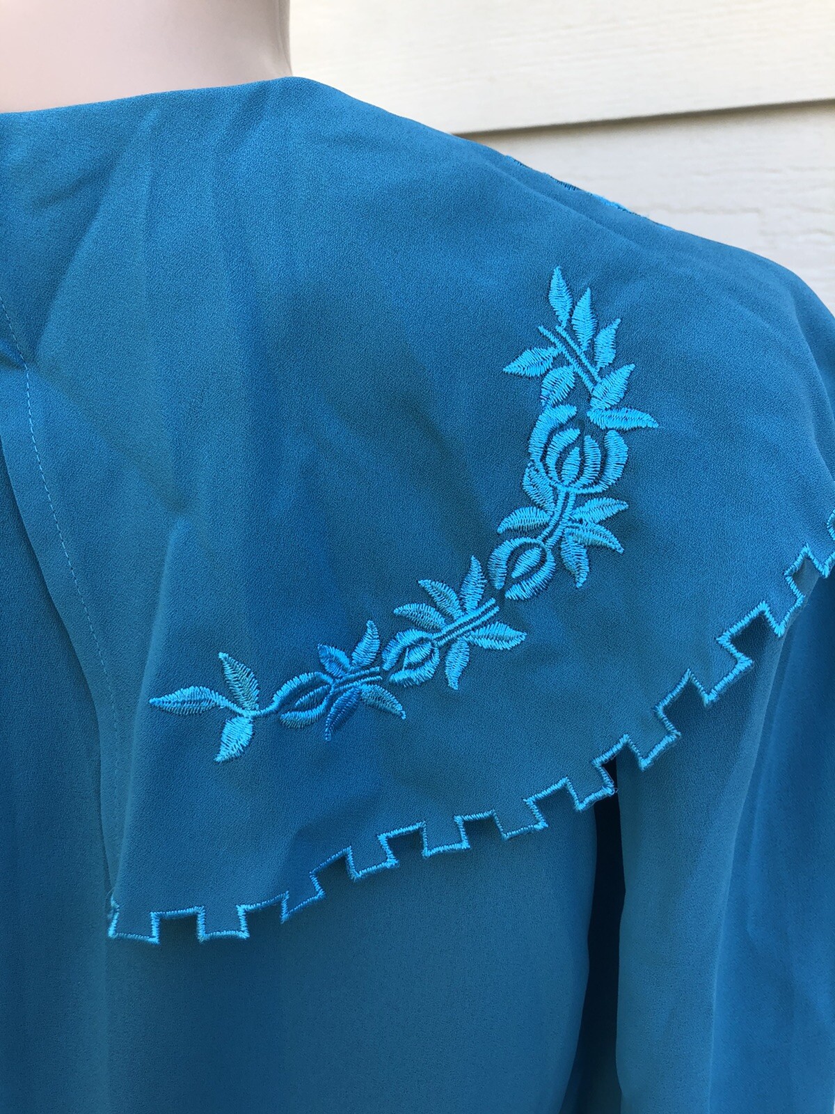 Vtg Billy Jack for Her 11/12 Blue Floral Embroidered Blouson Sheer Belted Dress