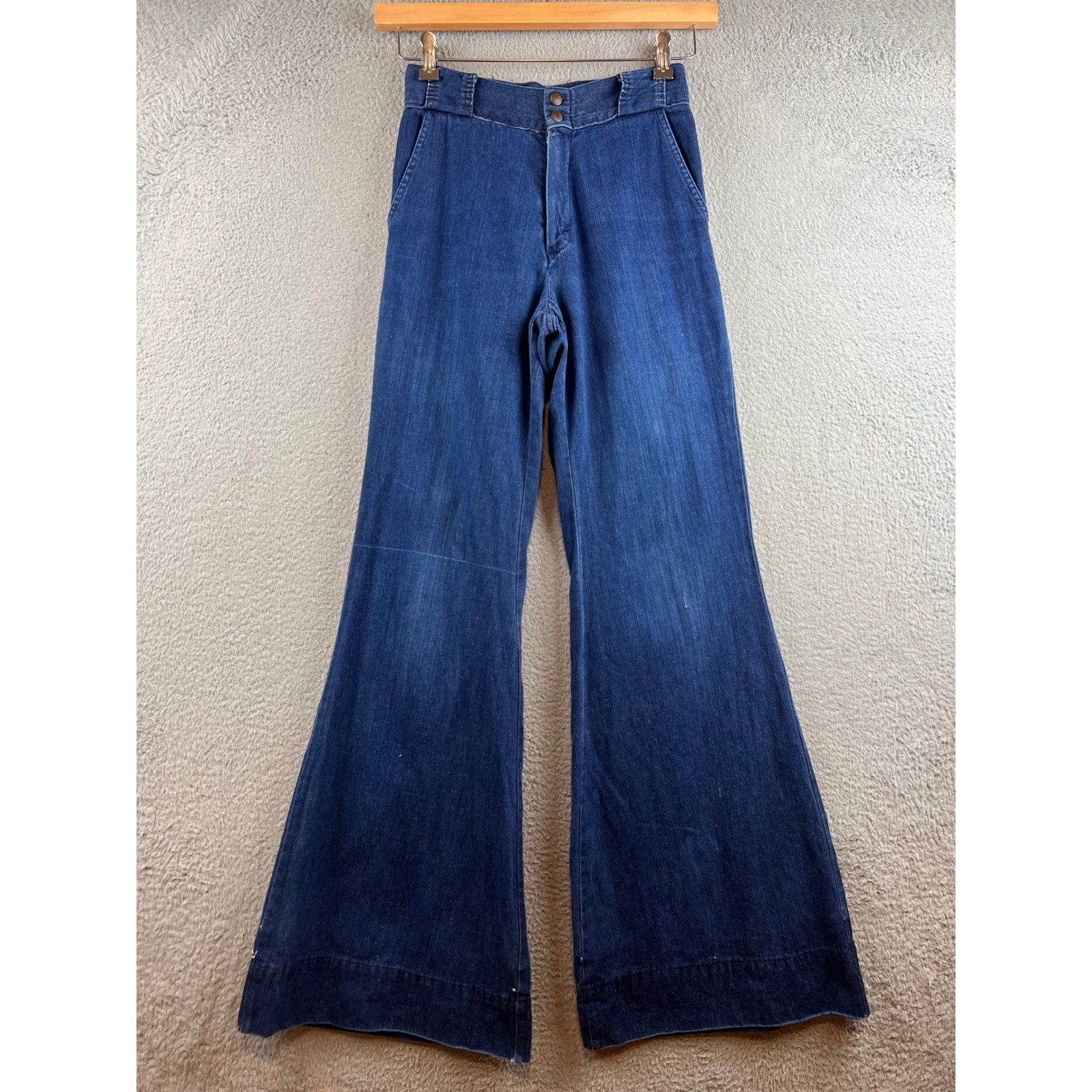 Vintage 70s High Waisted Flare Leg Denim Jeans Indigo Blue Wide Leg Trousers 26