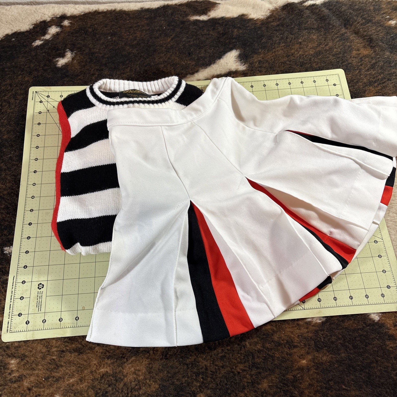 Dehen Vintage Cheer Sweater And Skirt Size 11 Bottom L Top. Looks Small USA